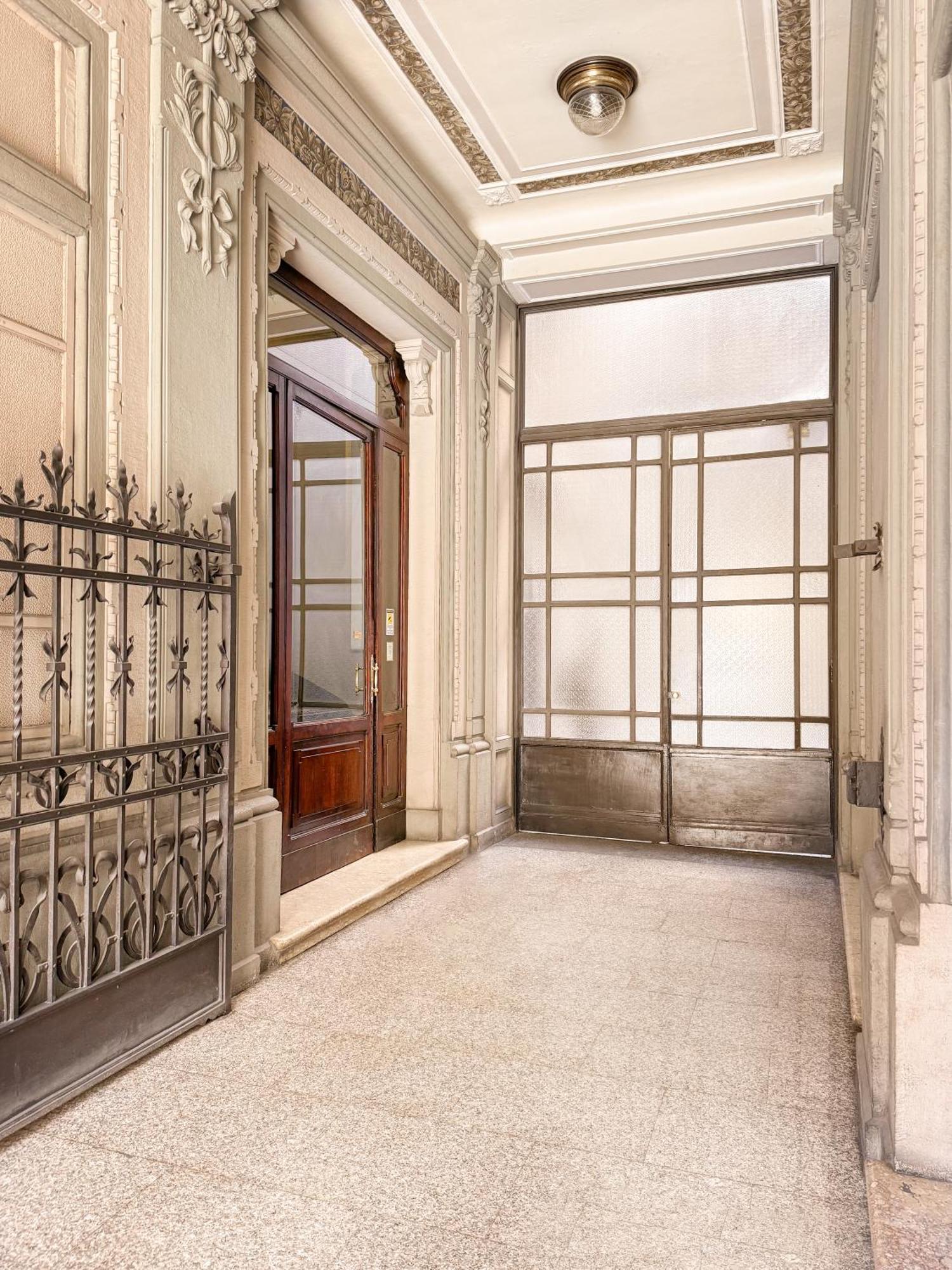 Apartment Piazza Del Carmine - Gold Exclusive - In The Underground No Windows Milan