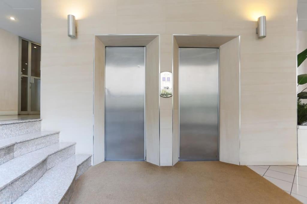 Apartamento Porta Nuova Moscova: Cozy Near Duomo! Milão
