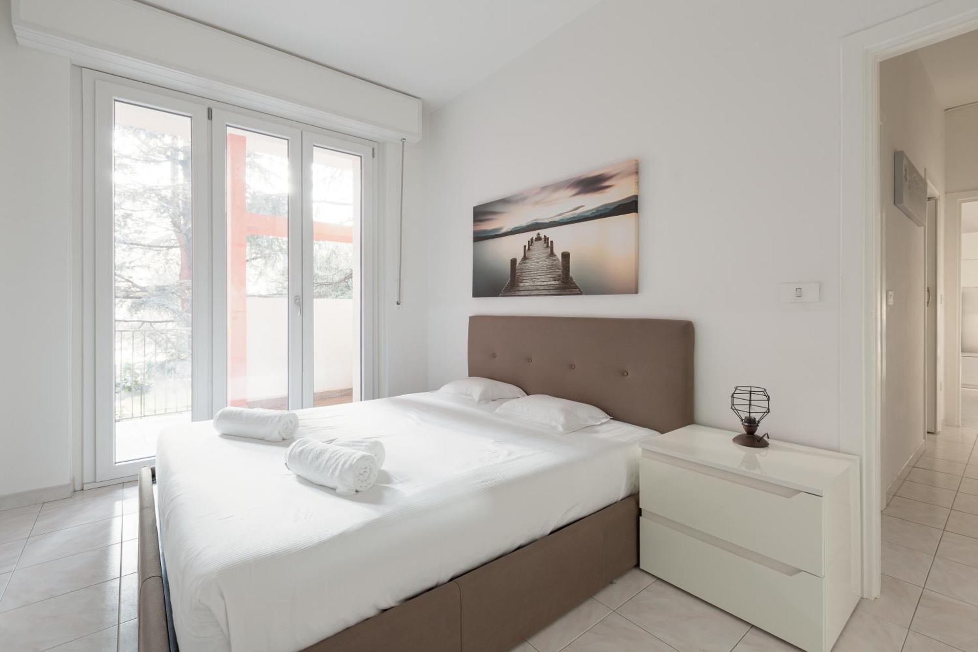 Corvetto M3 - Bright Apt. With Balcony! Apartamento *