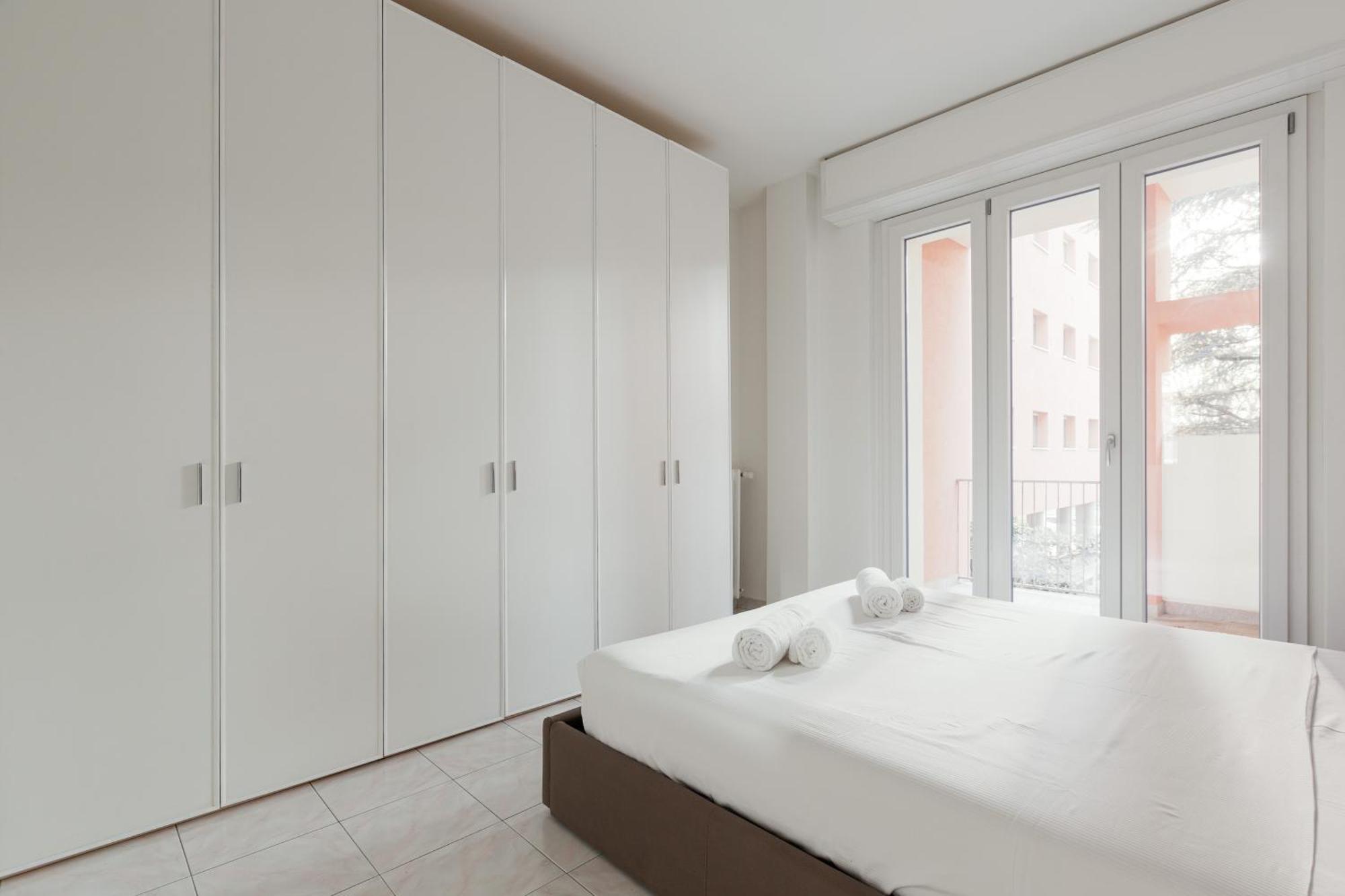 Apartamento Corvetto M3 - Bright Apt. With Balcony! *