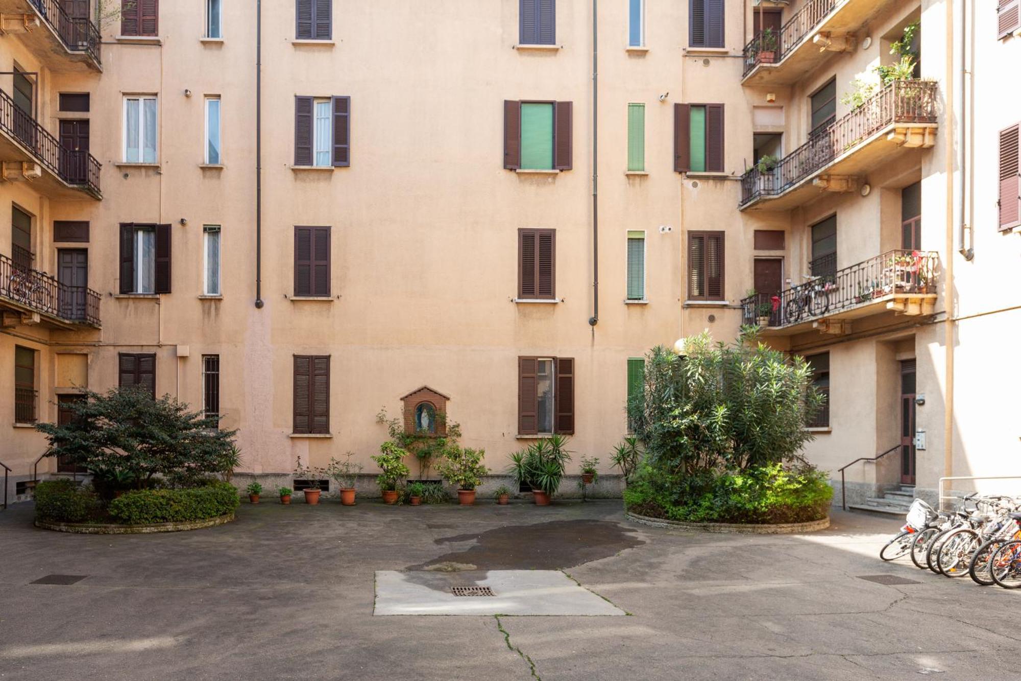 Apartment Mac Mahon - Urban Oasis Apartment!