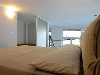 Temporary House Via Romolo Gessi Hotel Milan