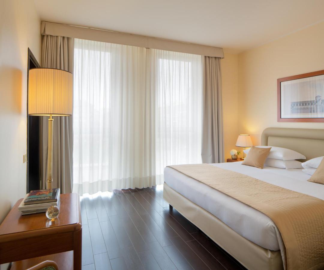 Starhotels Business Palace Hotel Milan