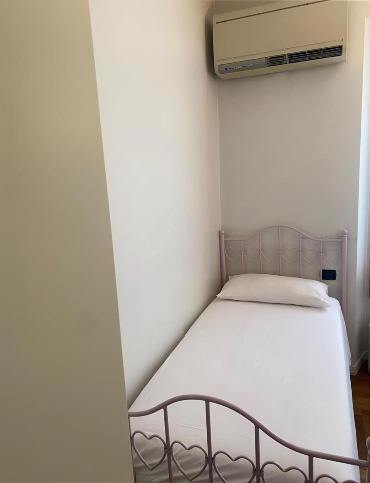 Lagrange Apartment Milan