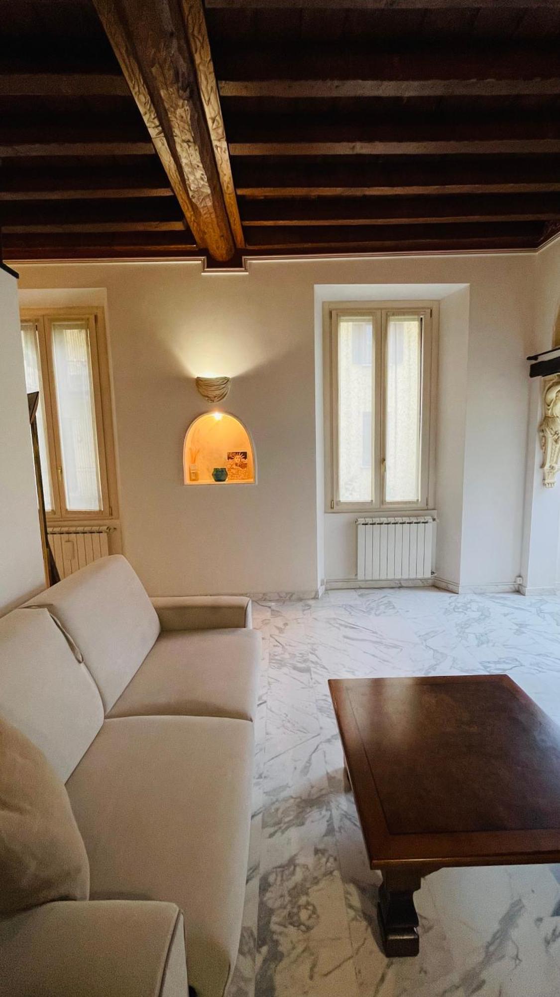 Charming Flat, And Close To Metro *