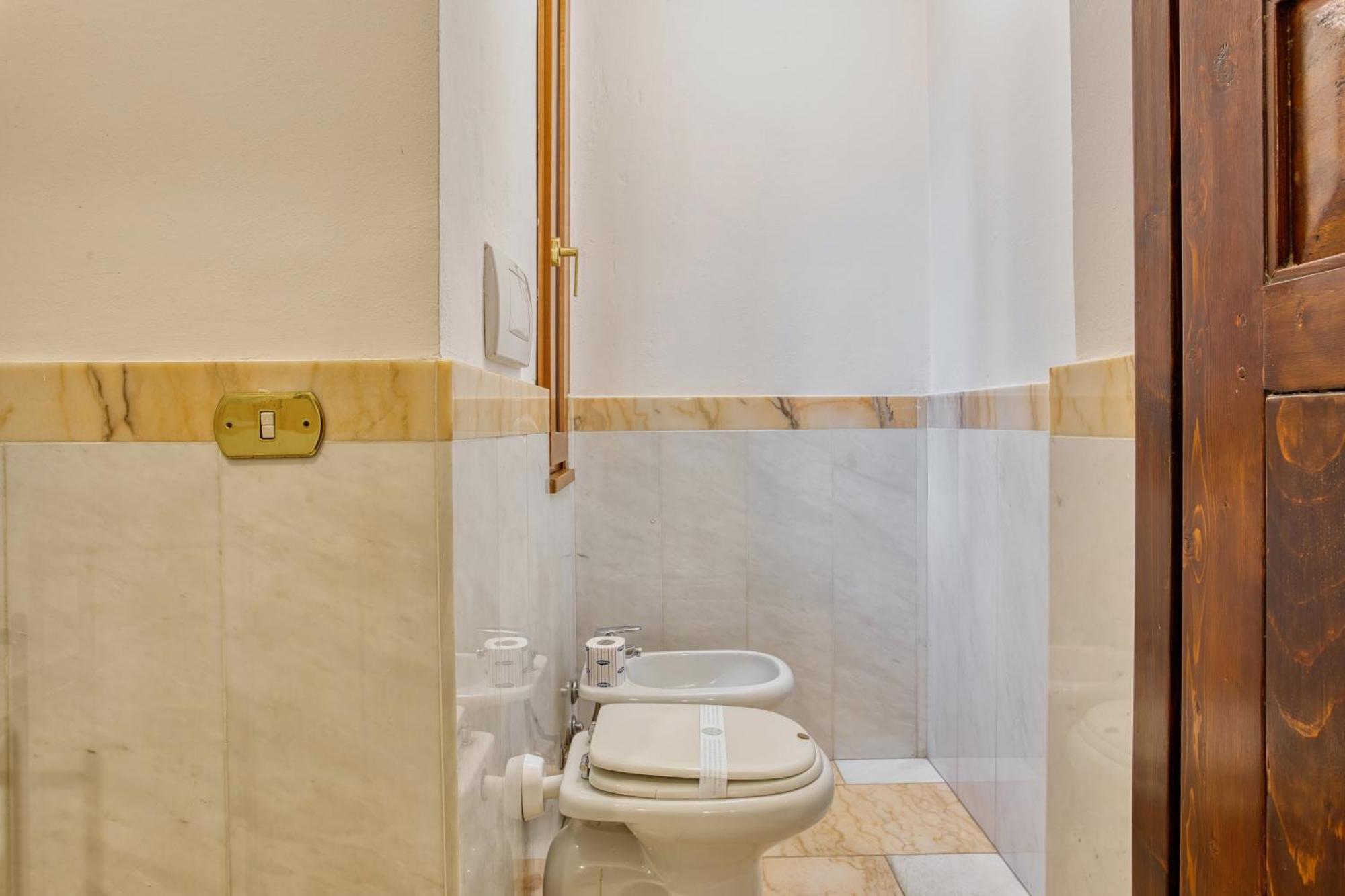 Joivy Spacious Flat, Excellent Centre Access *