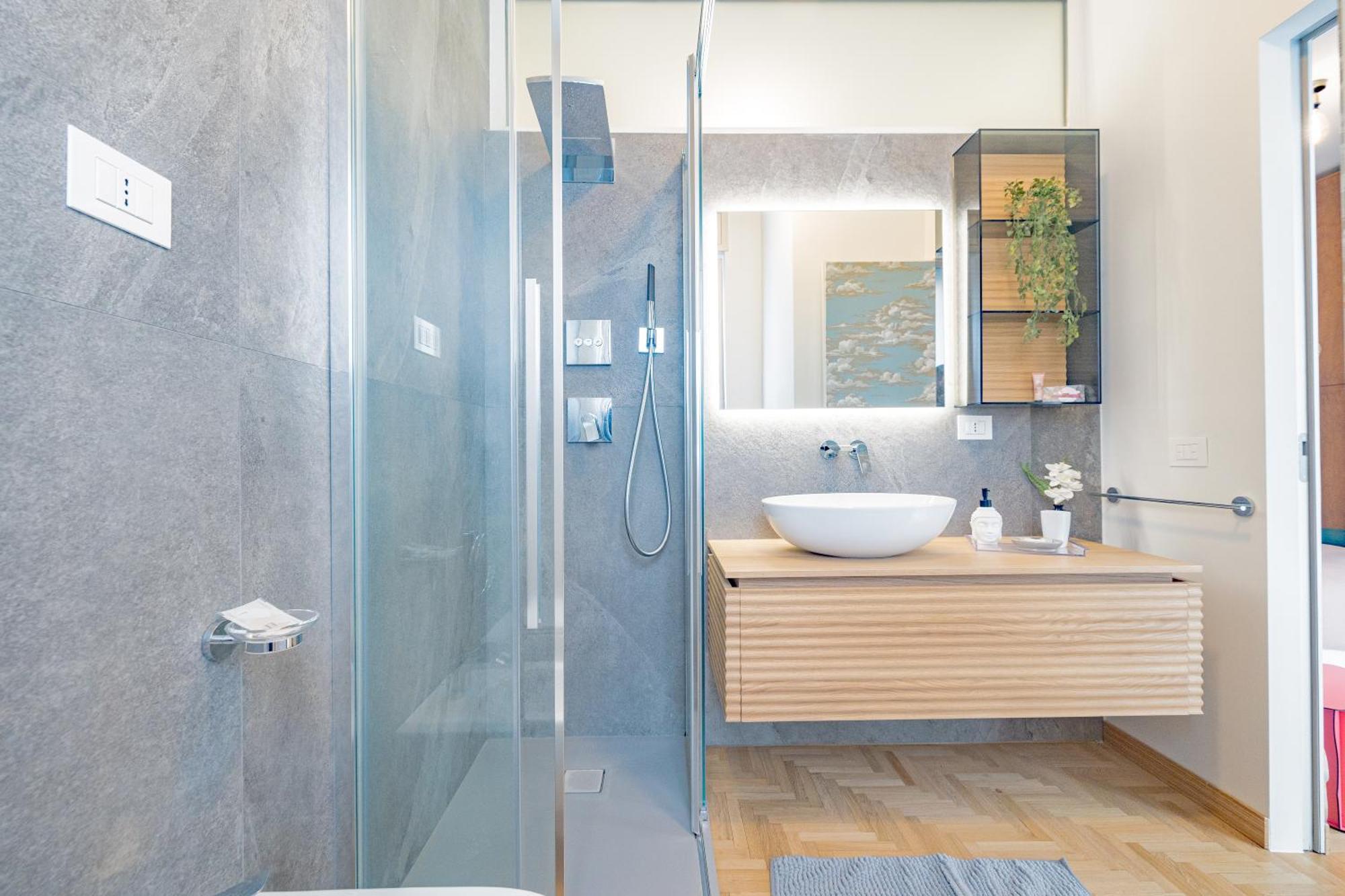 Elegance & Comfort Station 500mt -15minuti Duomo Apartment Milan