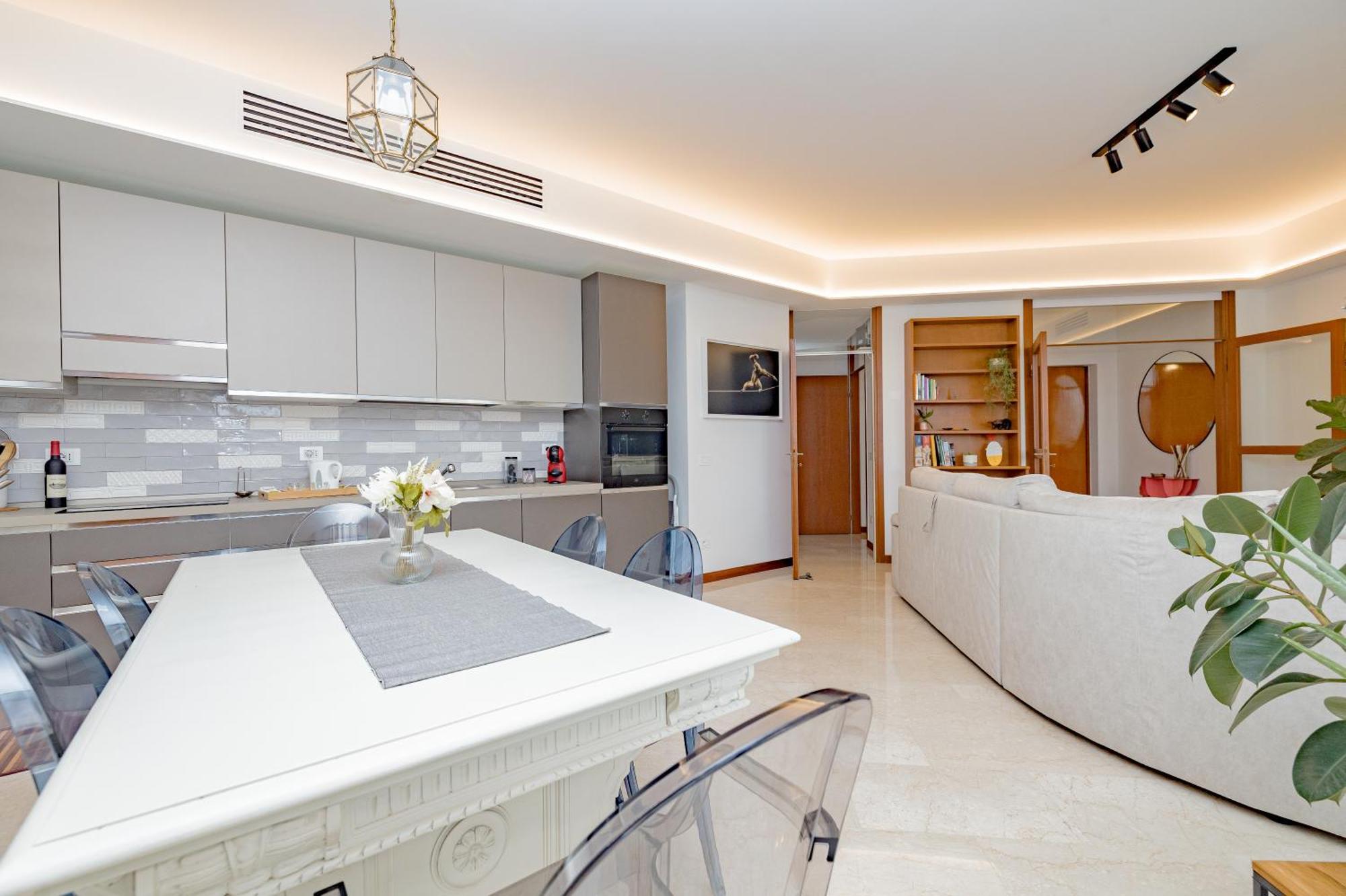 Elegance & Comfort Station 500mt -15minuti Duomo Apartment *