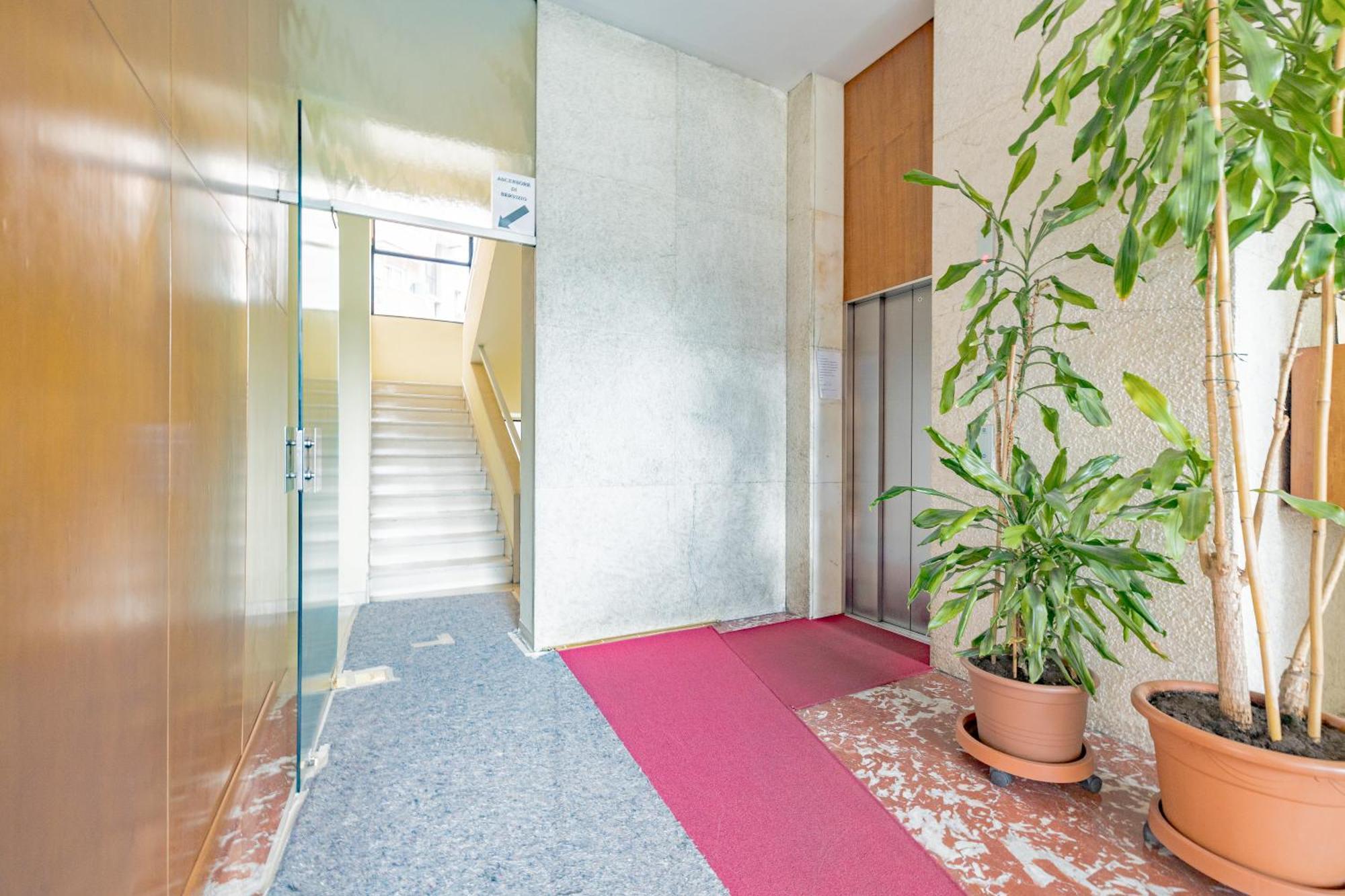 Apartment Elegance & Comfort Station 500mt -15minuti Duomo