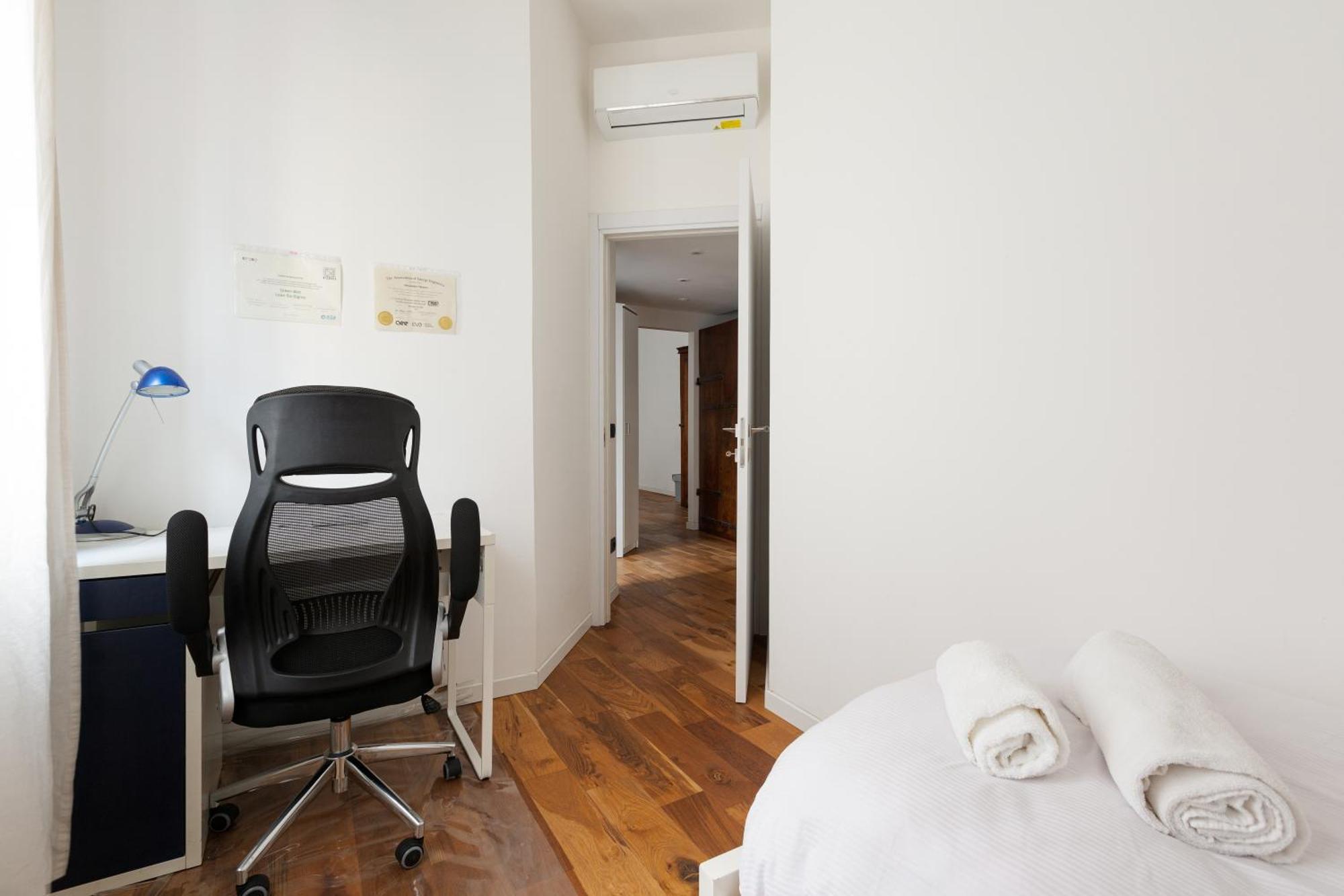 Apartment Modern Close To Forlanini And Linate!