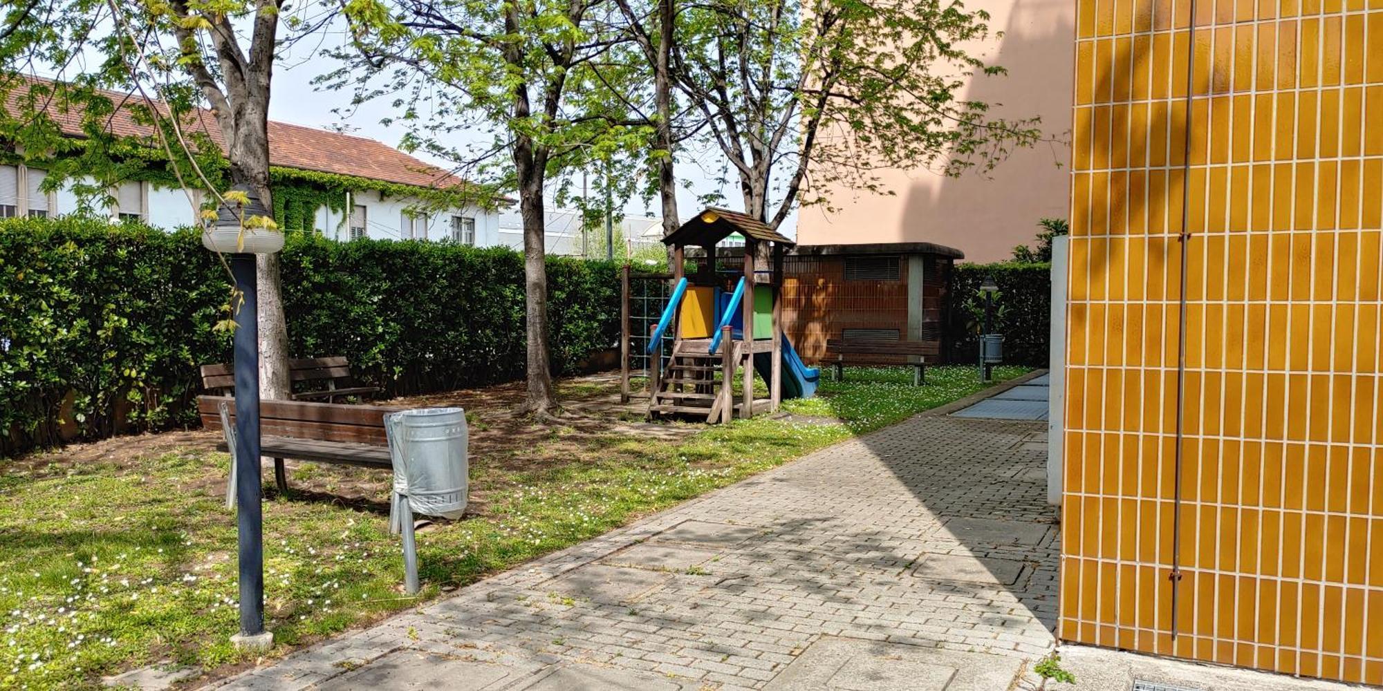 Moderno Ed Incantevole Vicino A Mm1 Milan