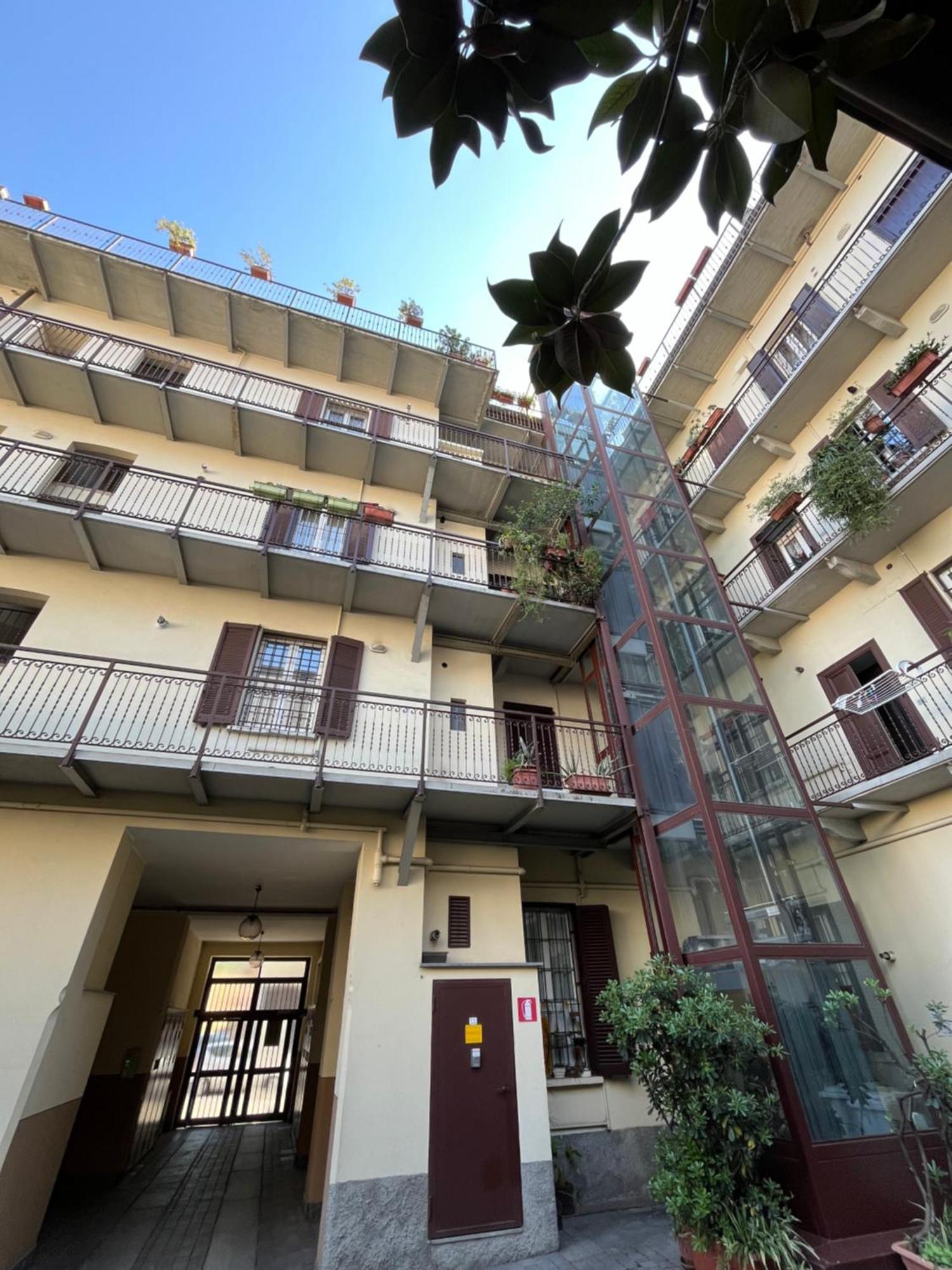 Apartment Casa Di Ringhiera Old Milan