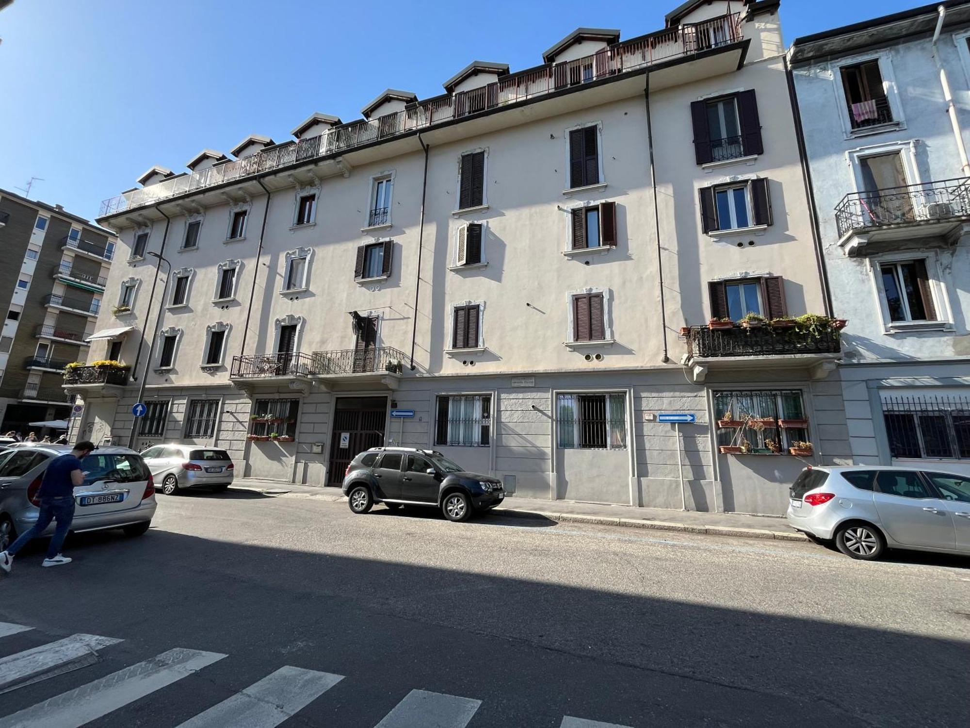 Apartment Casa Di Ringhiera Old Milan