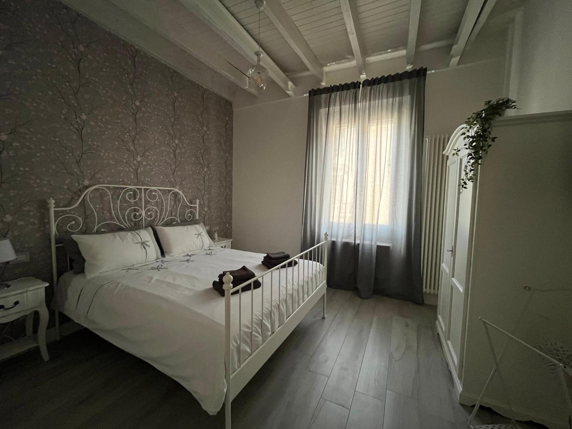 Apartment Casa Di Ringhiera Old Milan