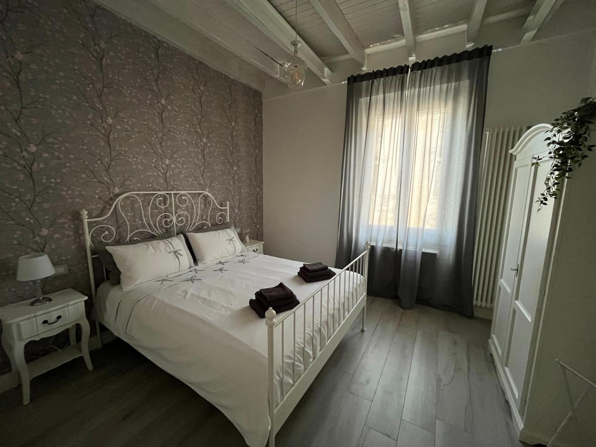 Apartment Casa Di Ringhiera Old Milan