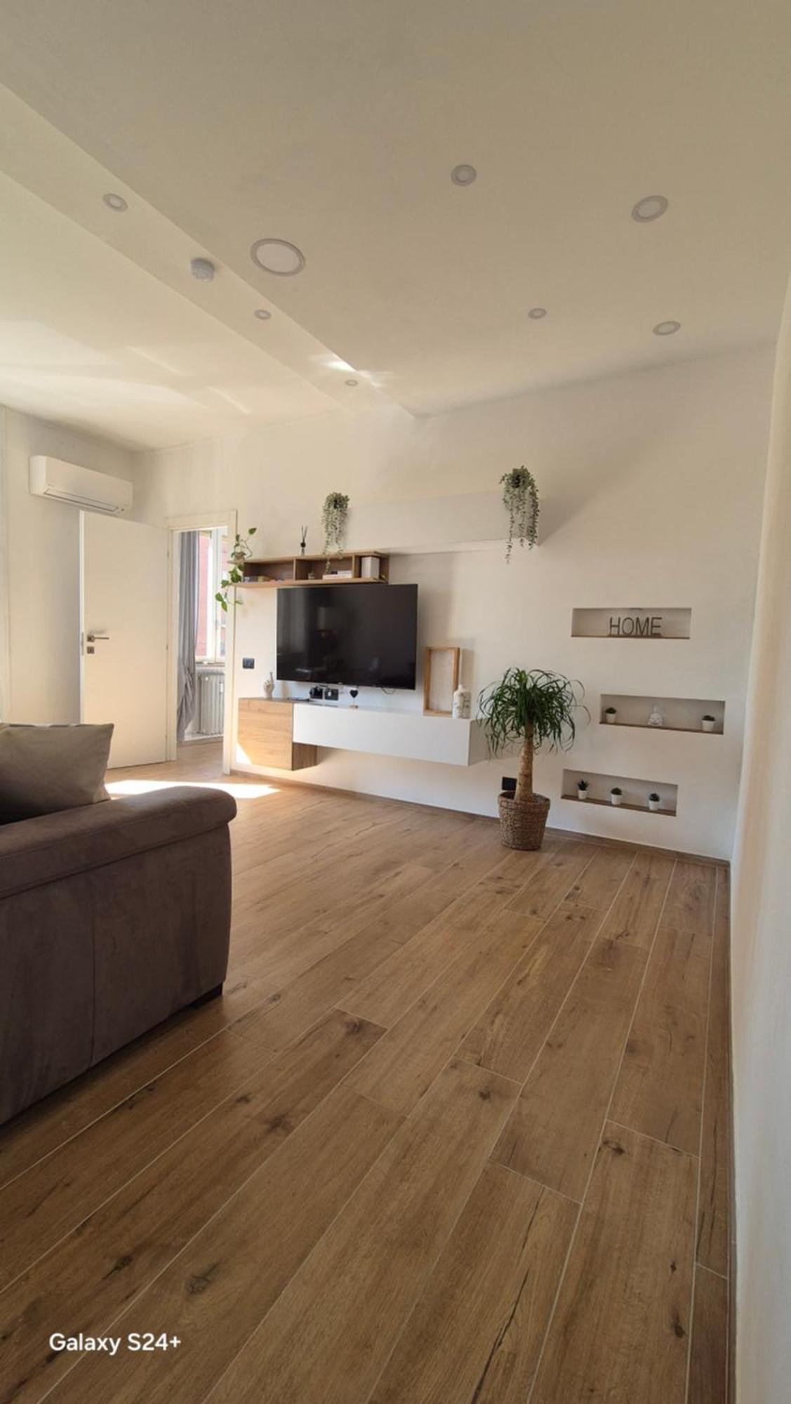 Casa 104 *
