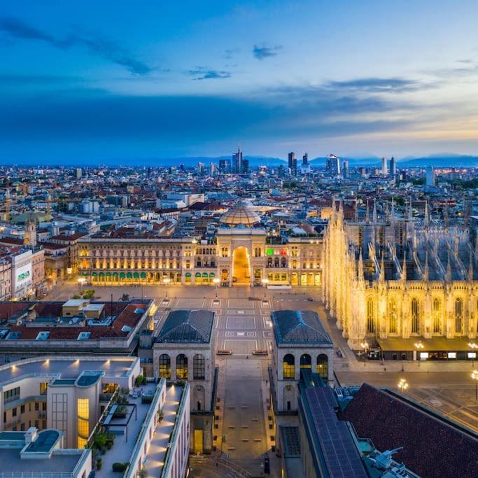 Duomo Penthouse Design - City Center - Ac Apartamento