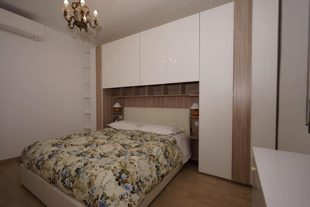 Fiordaliso 1 * Milan