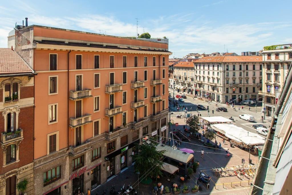 Sunshine-filled On Subway * Milan