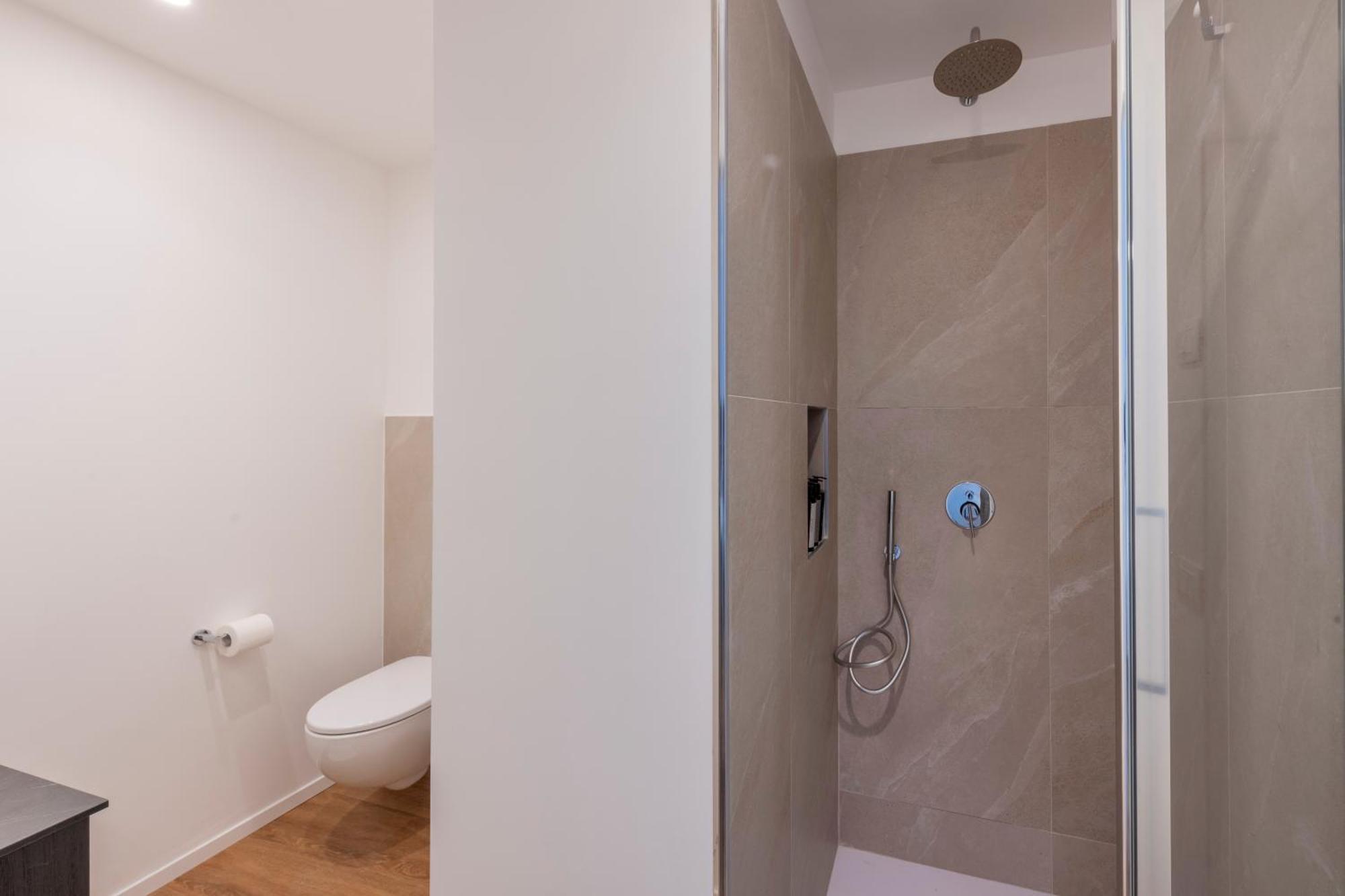 Guest house Bnbutler - Inbrera - Giulianova, 1 Milan