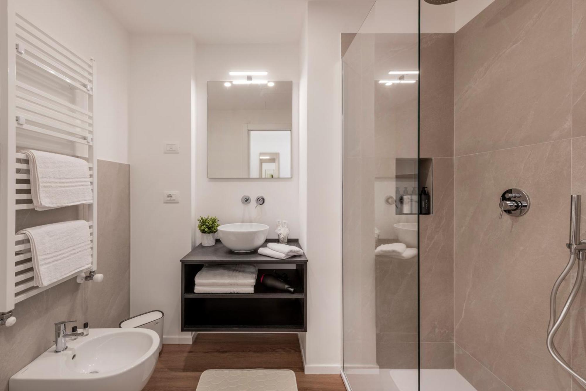 Bnbutler - Inbrera - Giulianova, 1