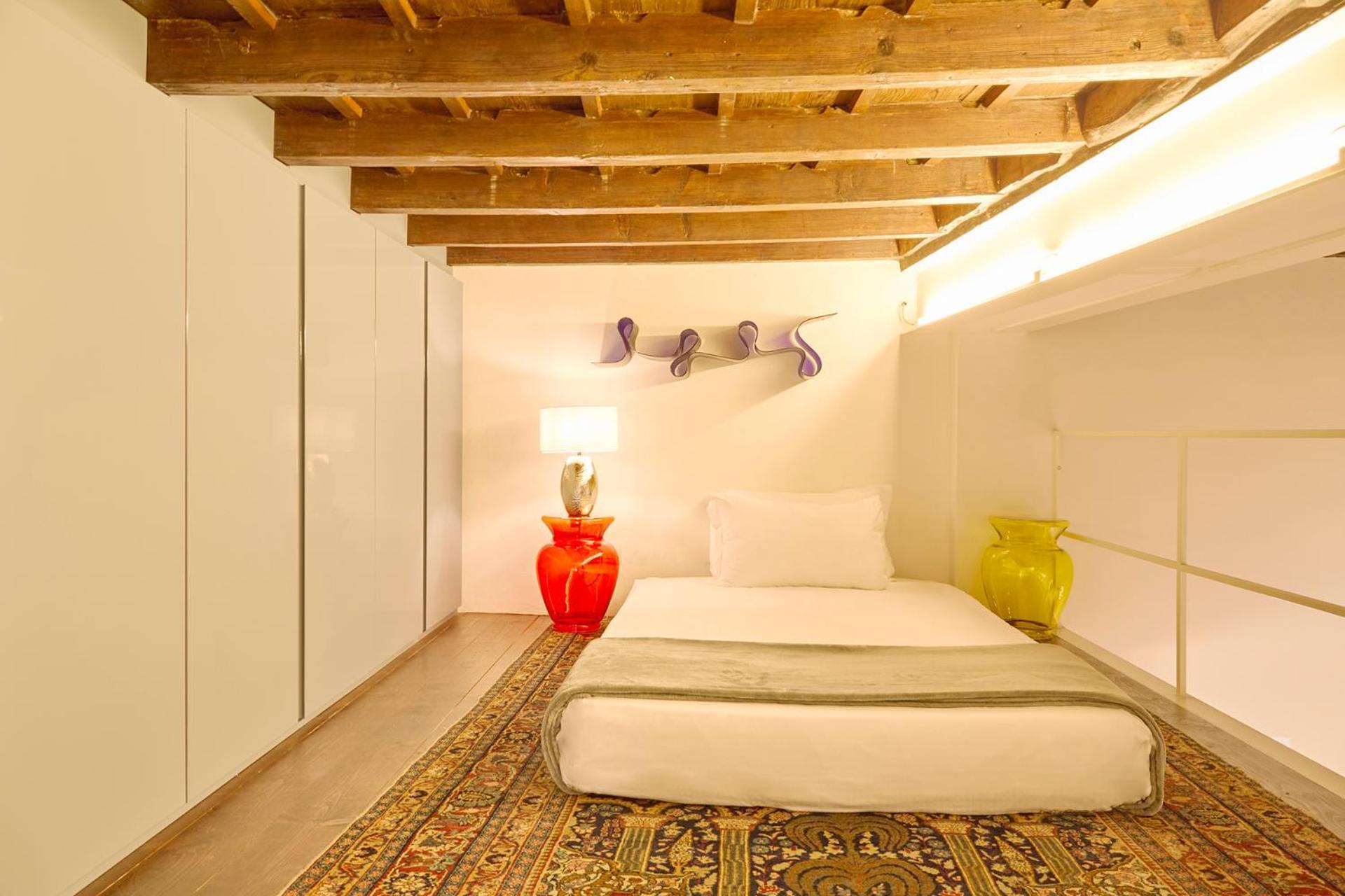 Retreats Duomo Apartment Milan