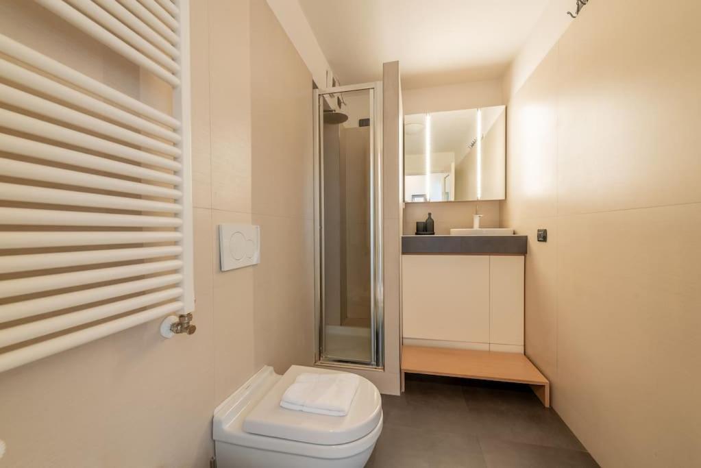 Guest Planet - Exclusive Flat Isola Apartment *