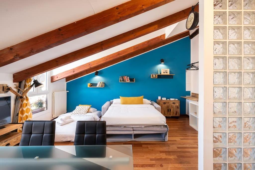 10 Minuti Metro Stazione - Attico Moderno Apartment Milan