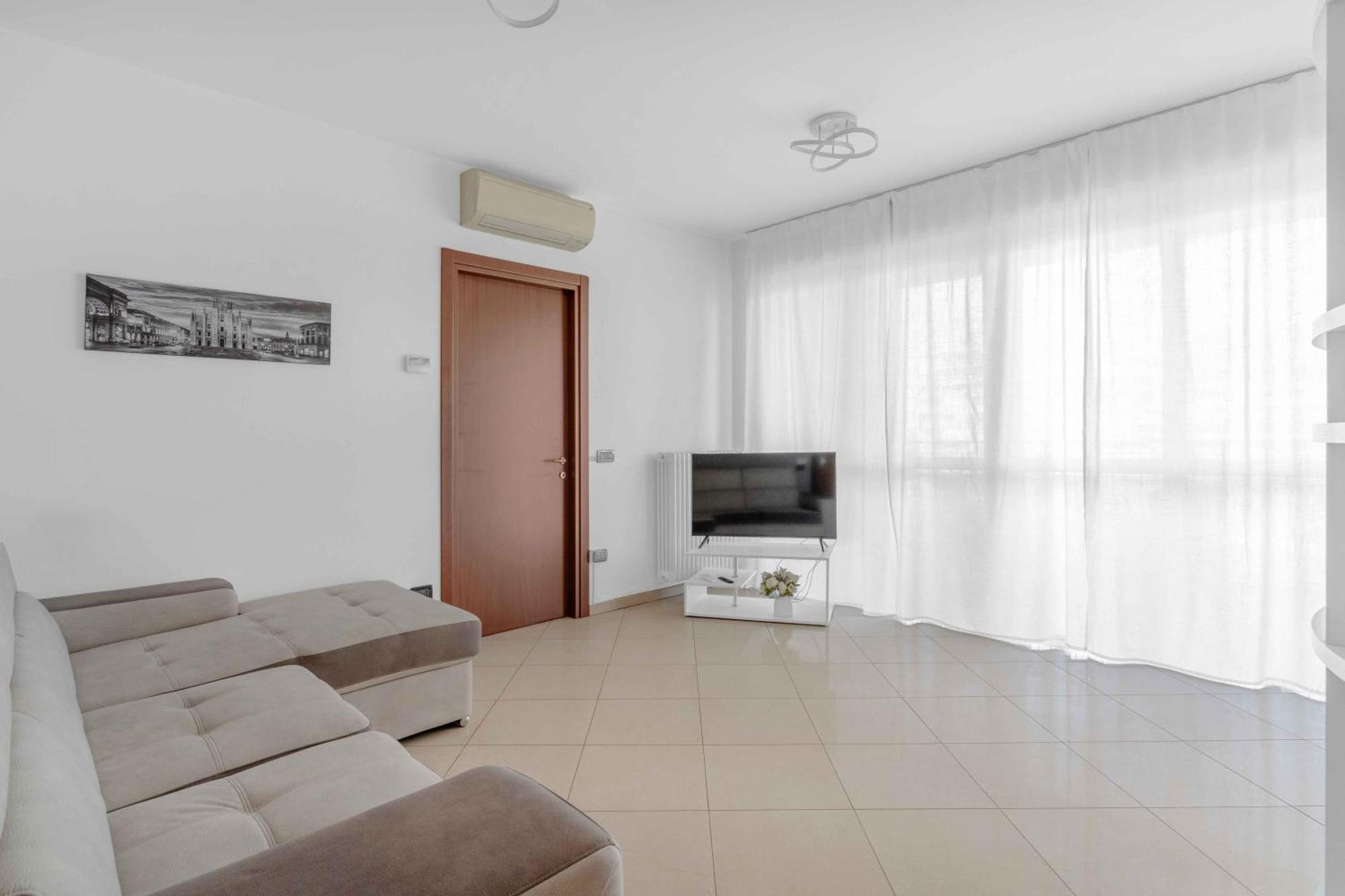 Santa Giulia - Futurismo 17 Apartment