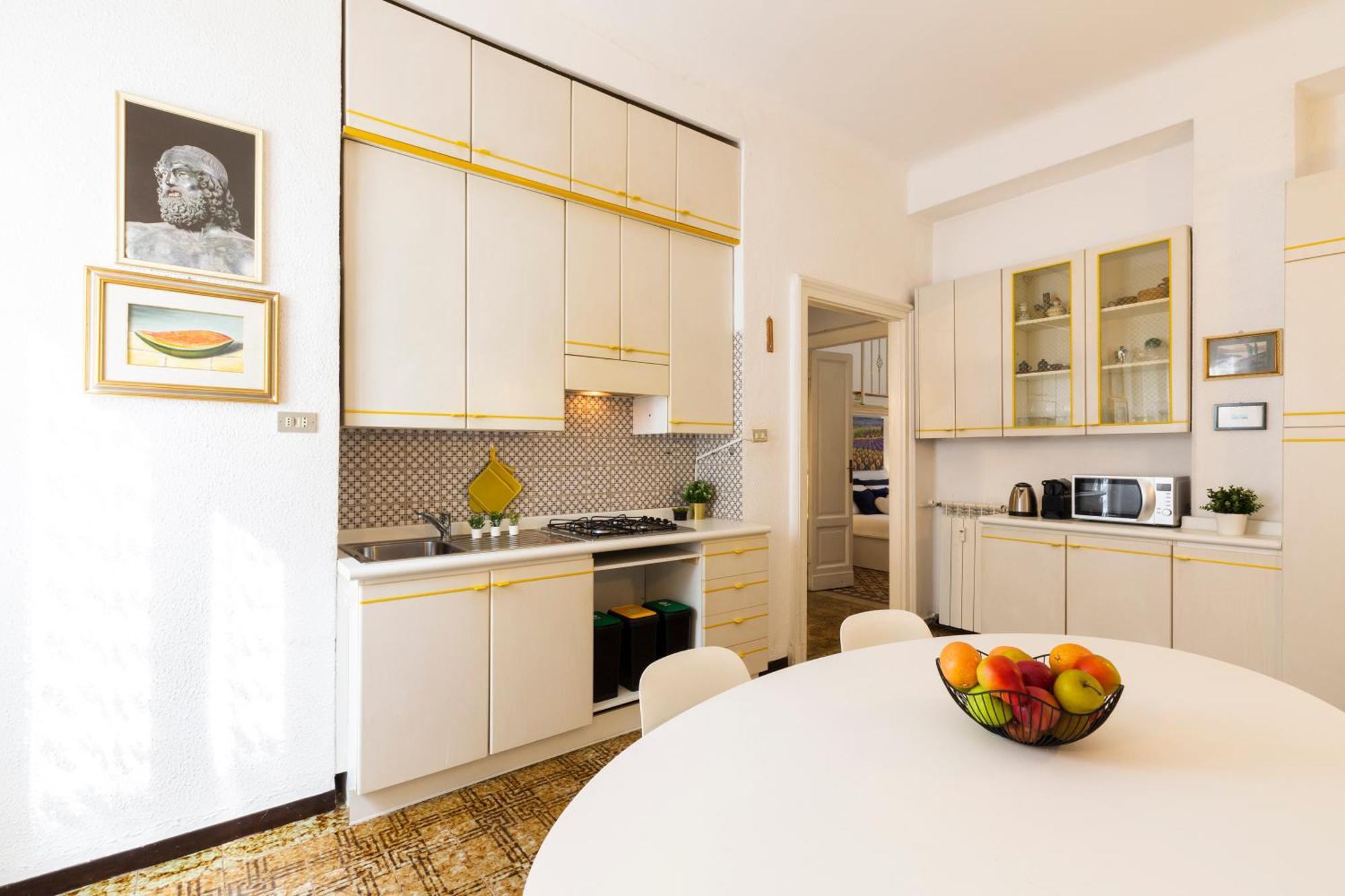 Titty House - Crocetta Apartment Milan