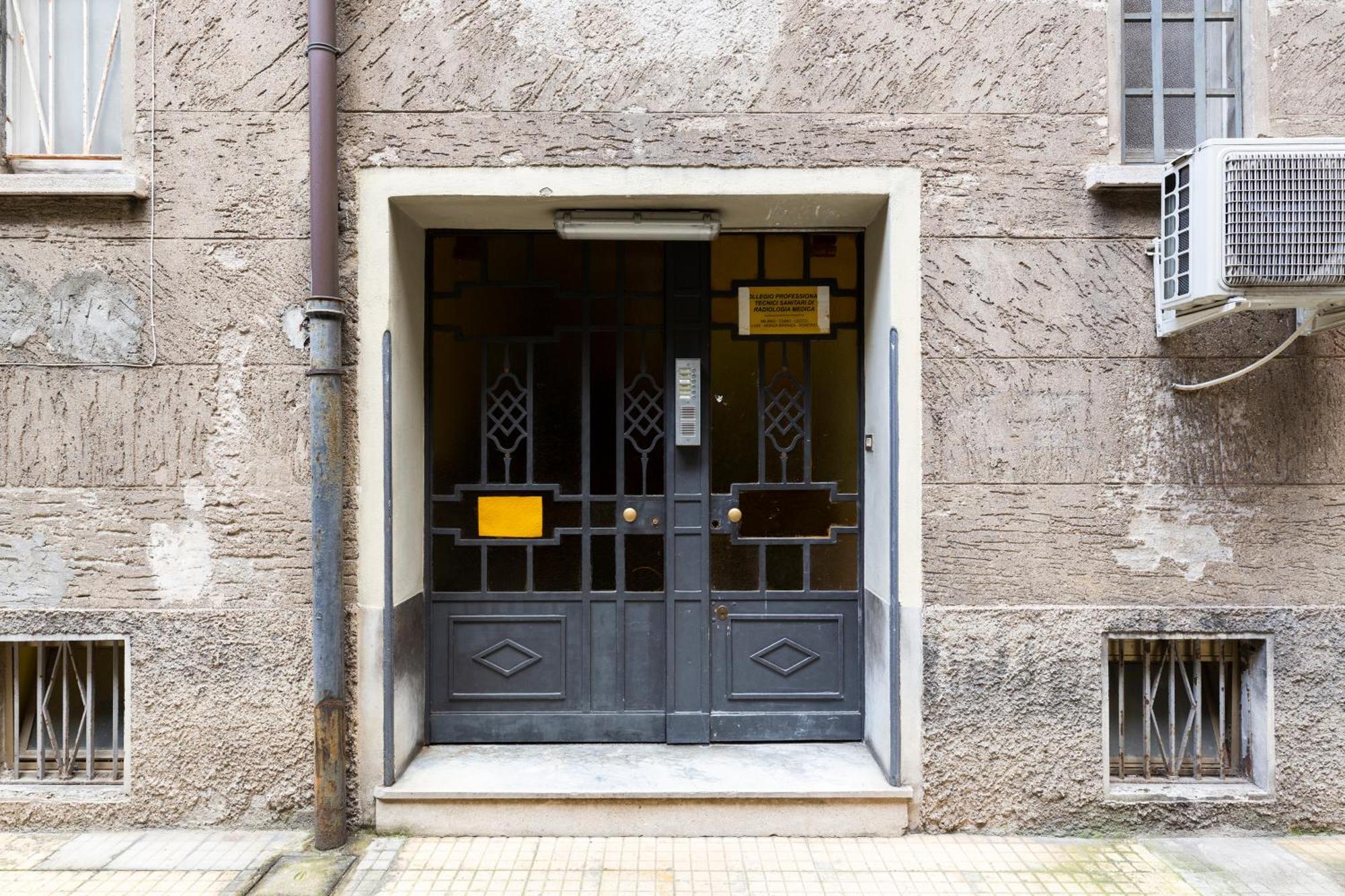 Titty House - Crocetta Milão