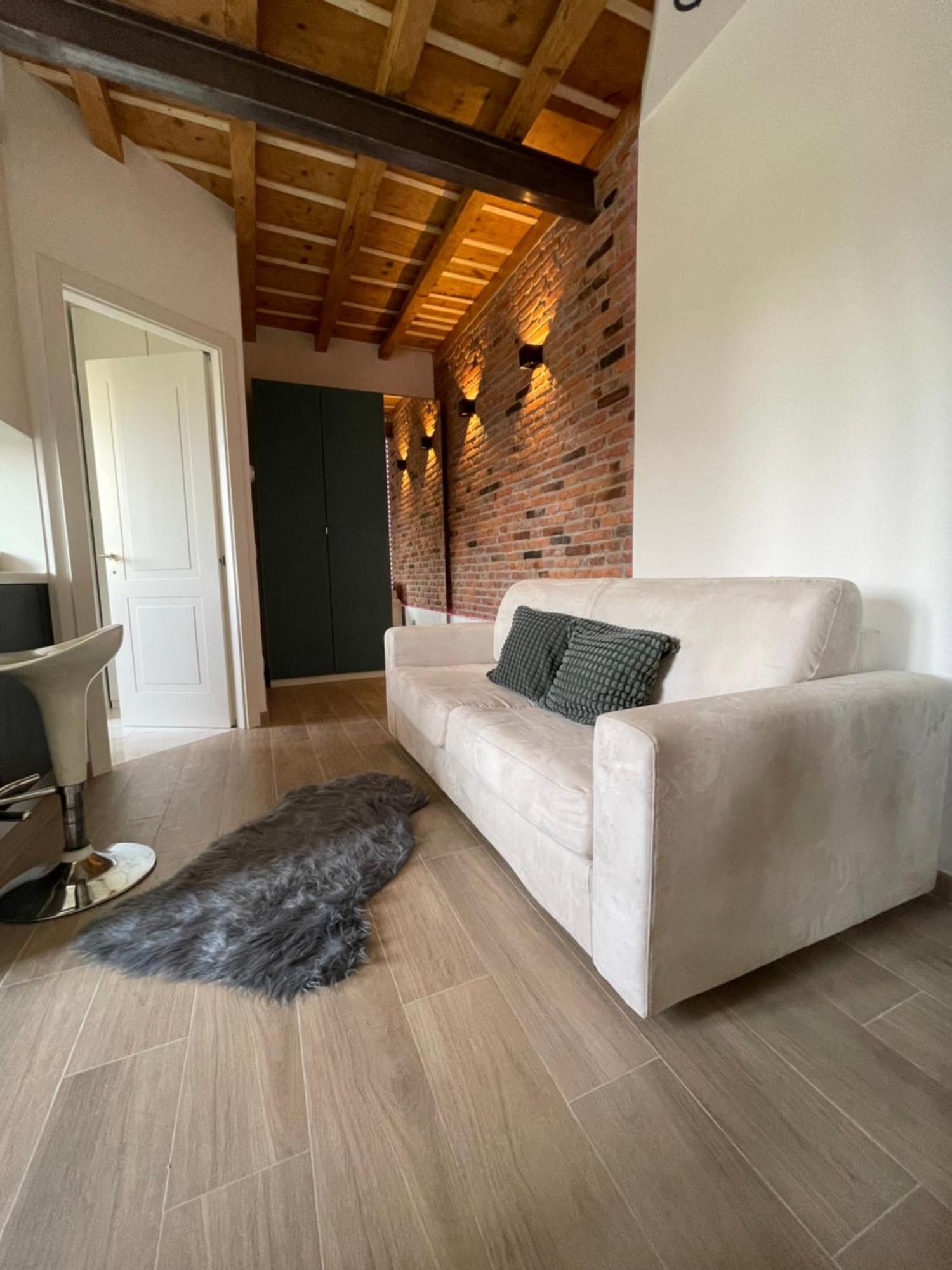 Appartamento Chiesa Rossa-loft And Apartments-navigli