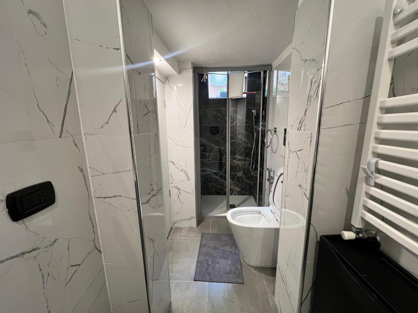 Domusmi Delfico 2 Milan