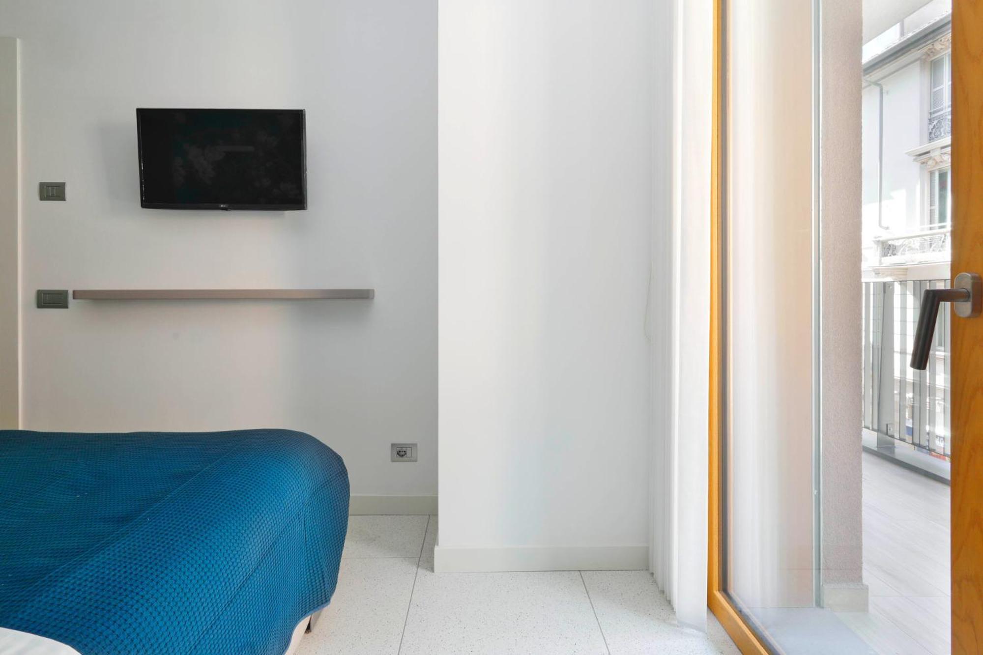 Luxury Con Terrazza, Palestra, Cowork & Box Privato Milão