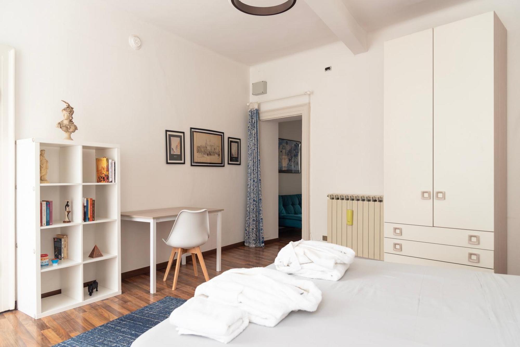 Apartment Casa Renoir 5 Minuti Da Duomo Milan