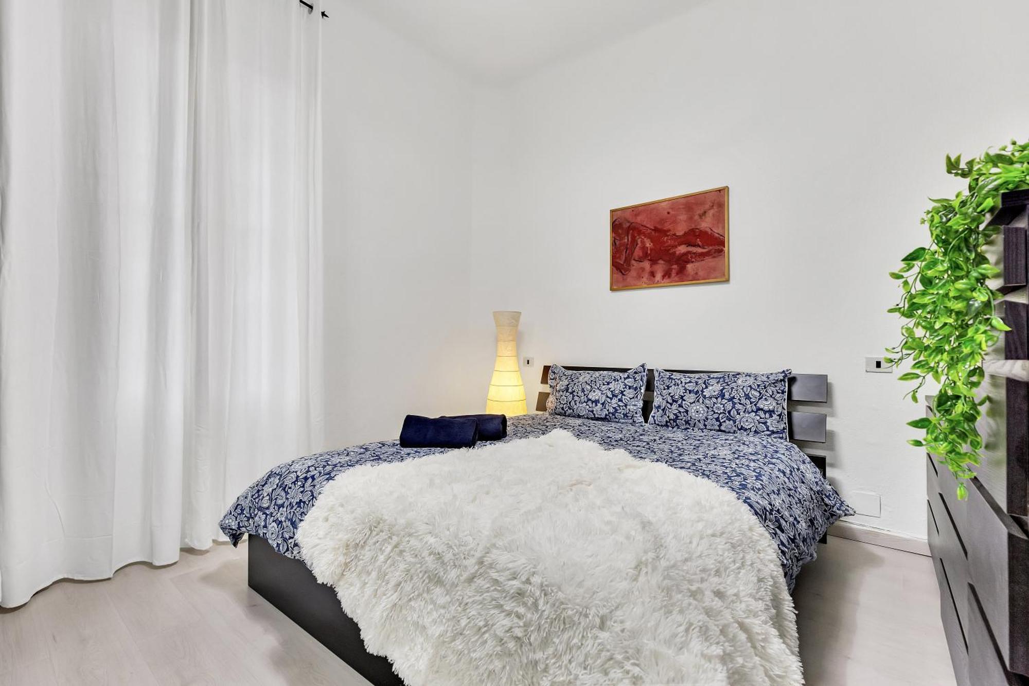 Charming And Large - 4 People - Fiera & Duomo Apartment *