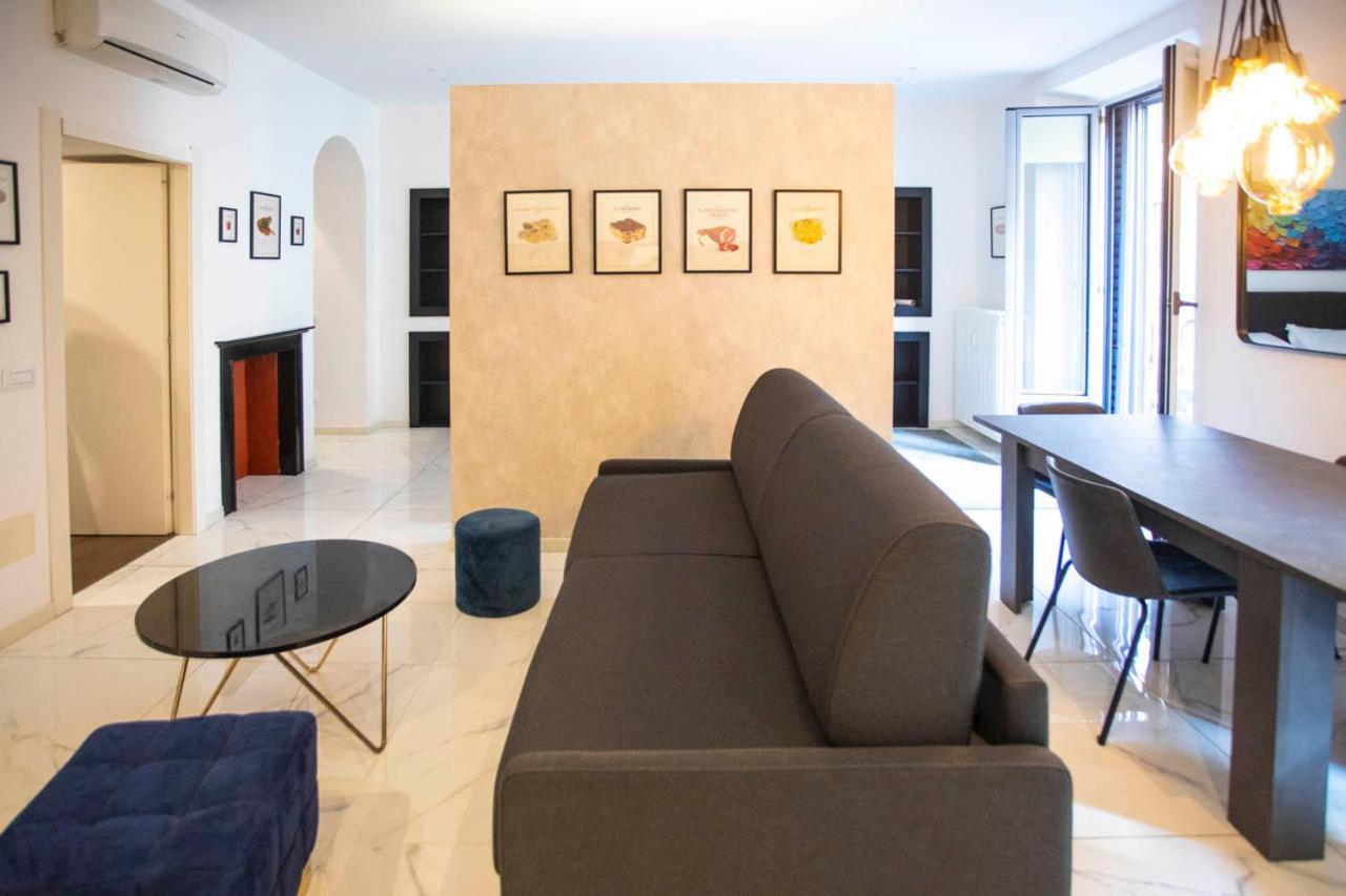 Appartamento Porta Venezia - Design Con Balcone - 55mq *
