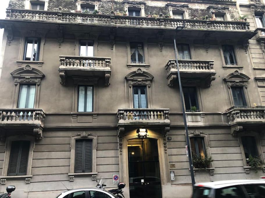Splendido Bilocale Stazione Milan