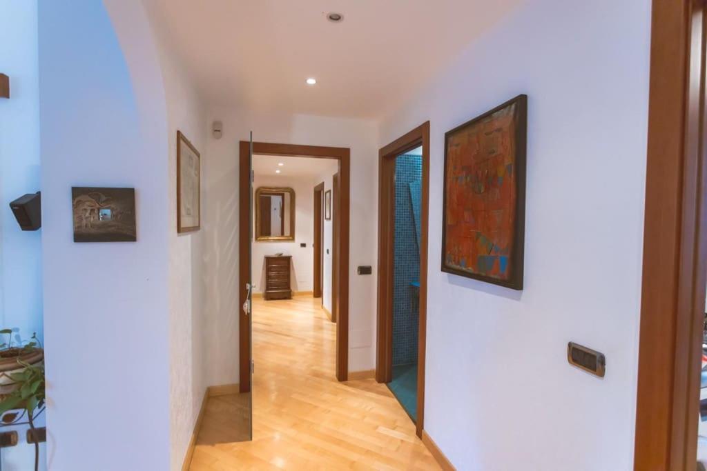 Ampia Oasi A Porta Venezia: Casa In Centro Milan