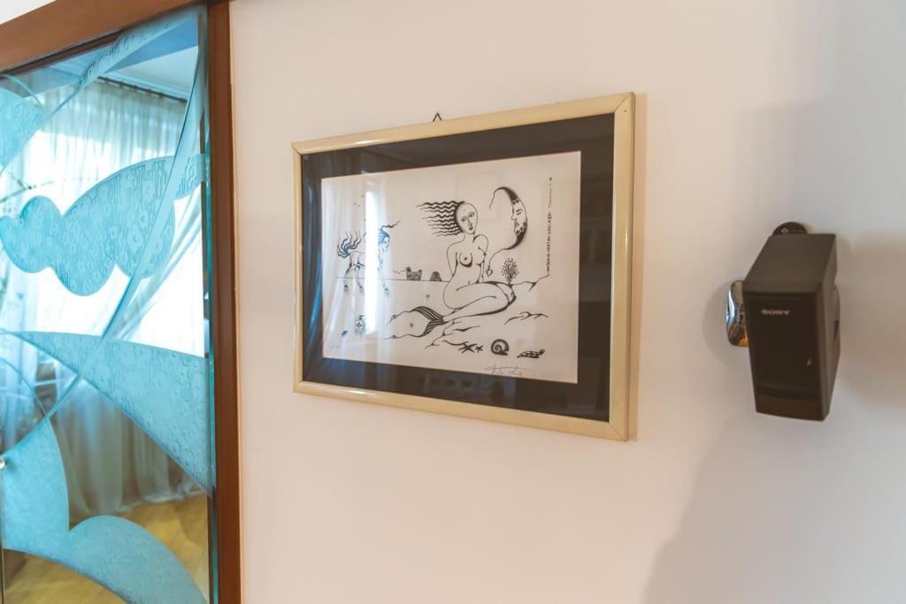 Apartment Ampia Oasi A Porta Venezia: Casa In Centro Milan