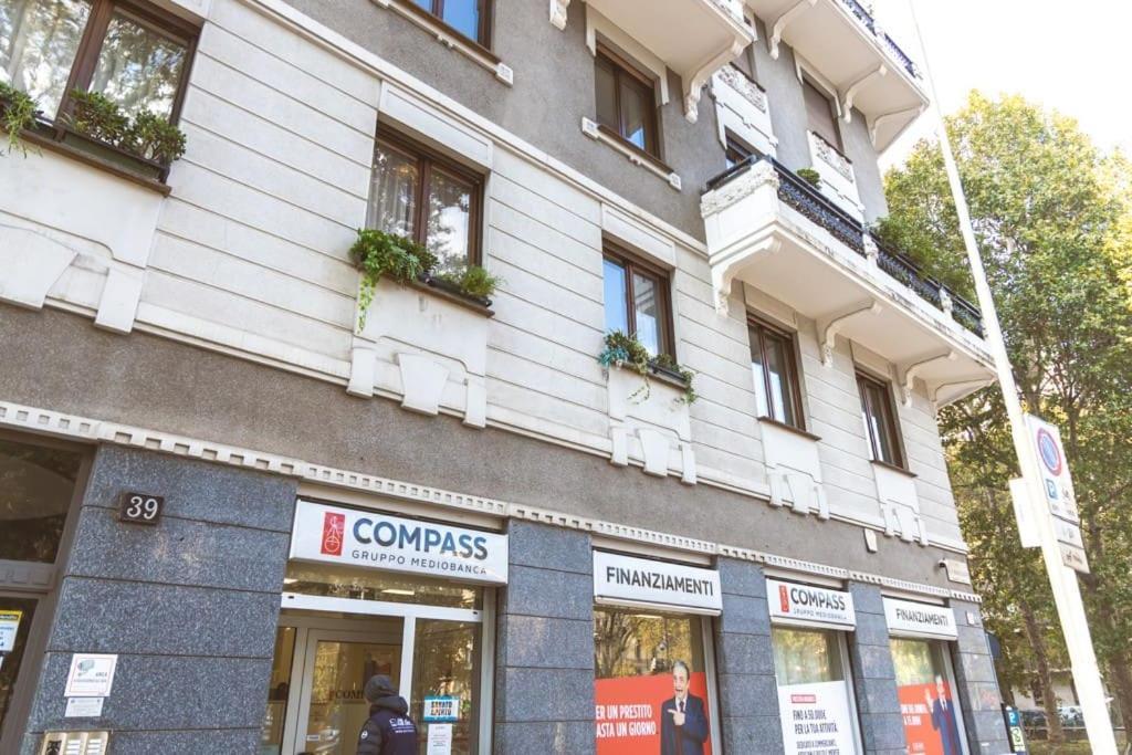 Ampia Oasi A Porta Venezia: Casa In Centro Milan
