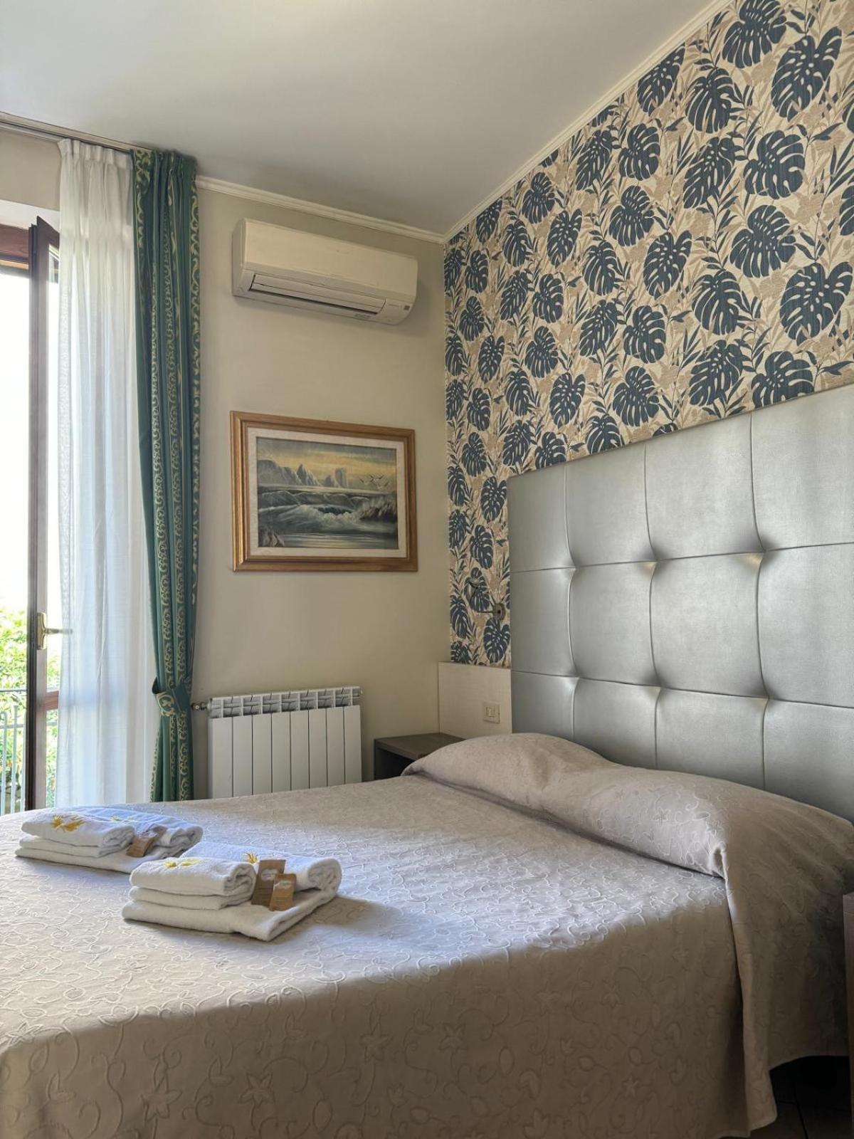 Le Querce Hotel 2*