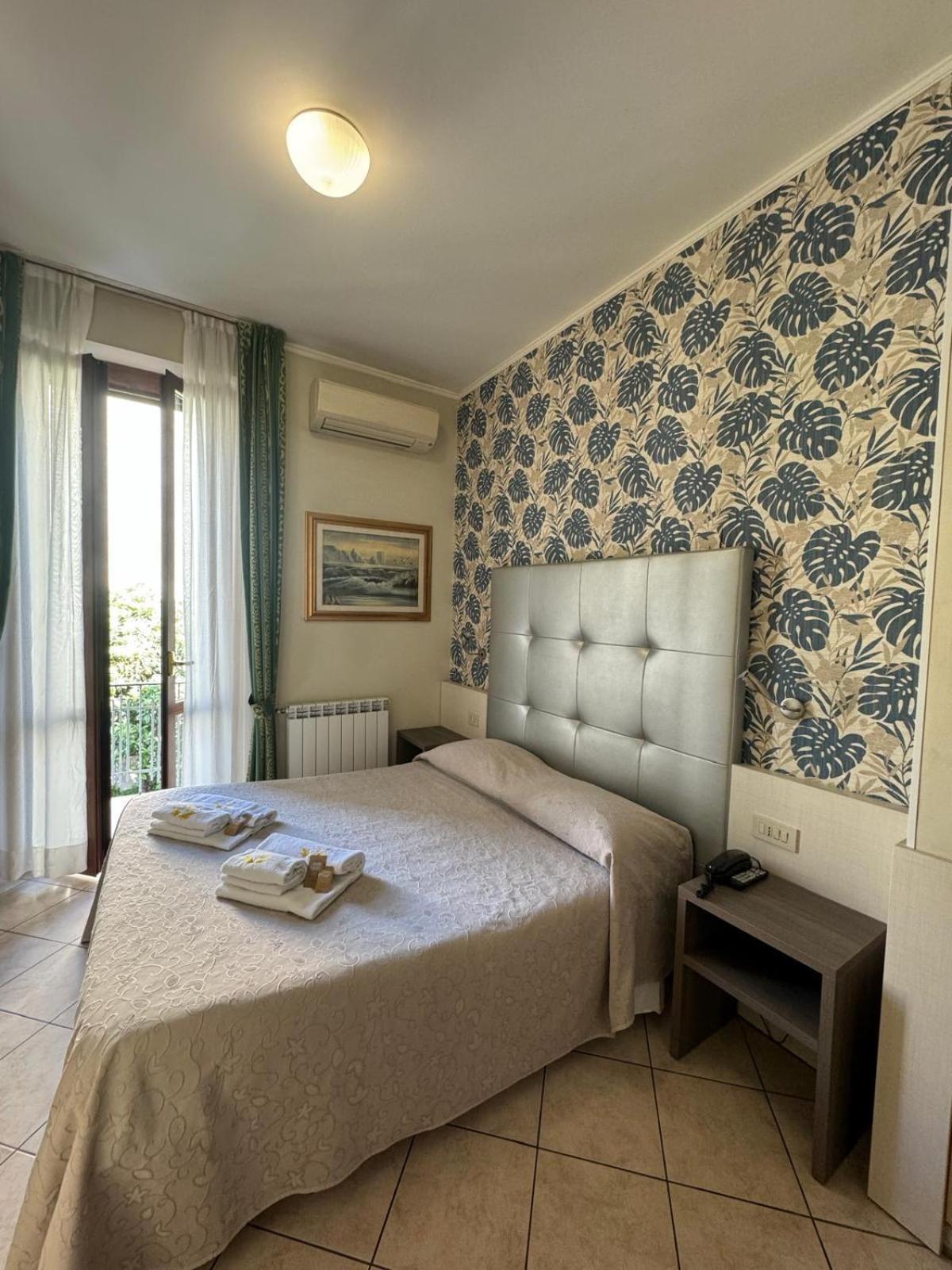 Hotel Le Querce 2*
