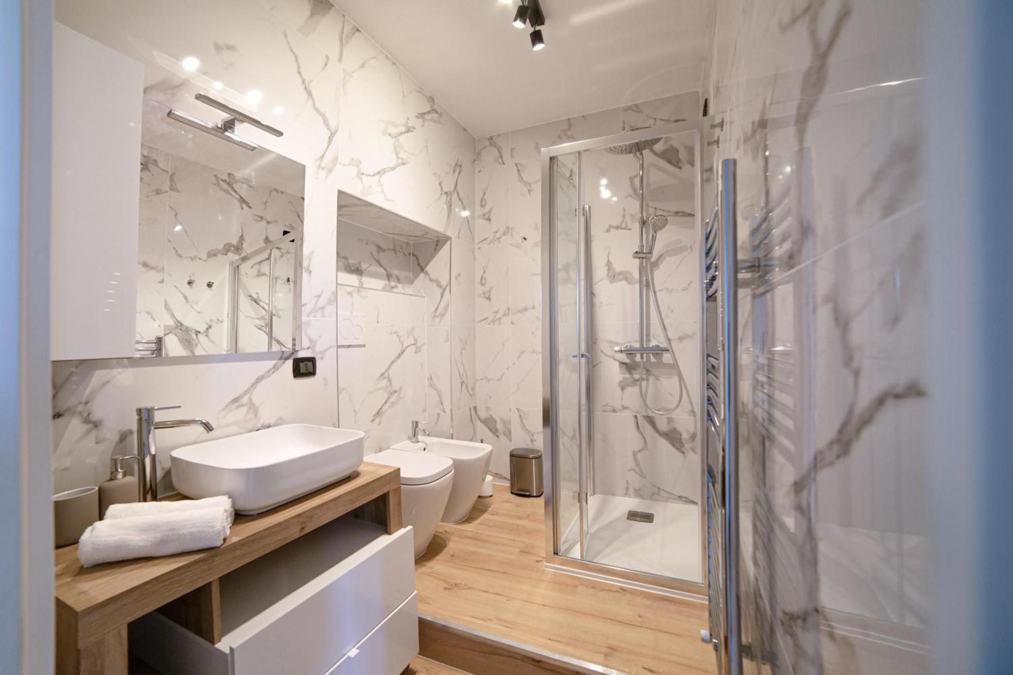 Apartment Casa Enea - Luxury House Navigli Milan