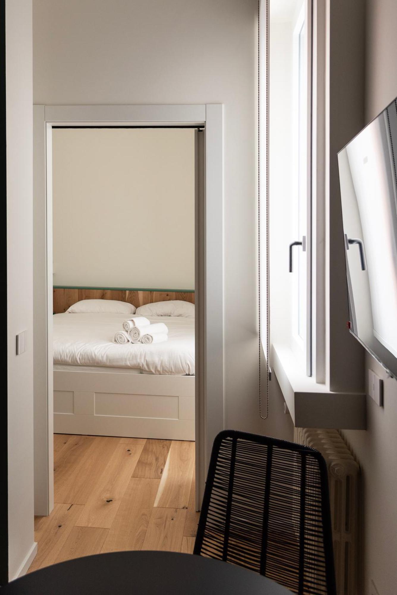 Apartment Youhosty - Perego 7 Sx *