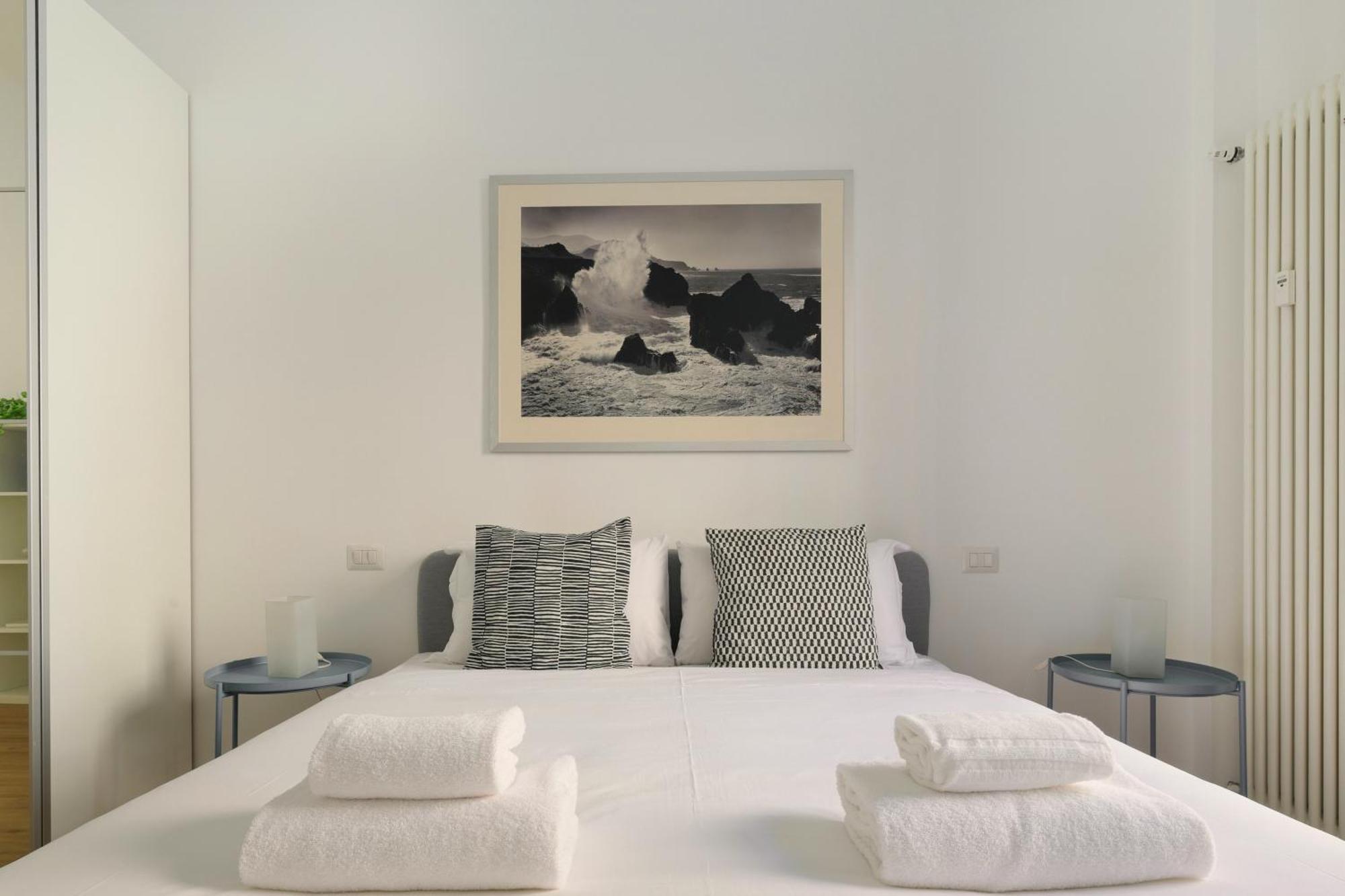 Just Urban Stays - Bright And Functional Apartment - Corso Genova