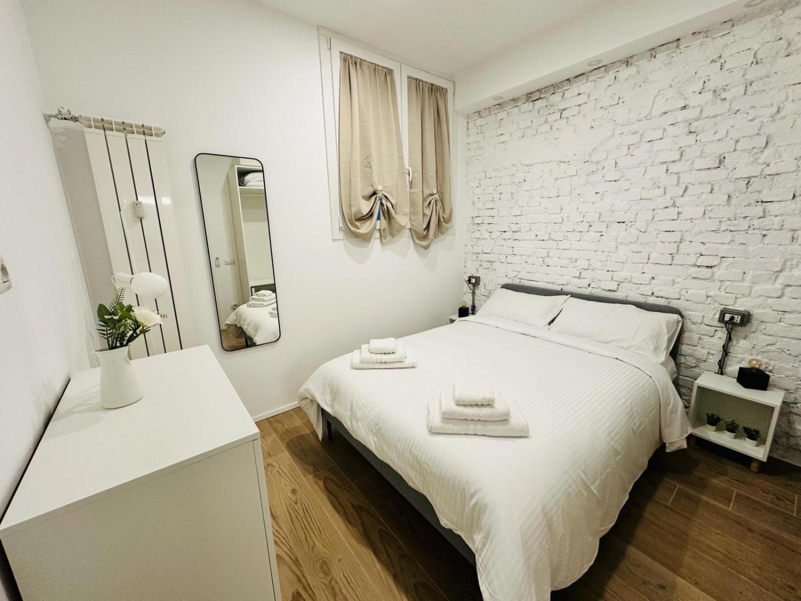 Loft Loreto/duomo * Milan