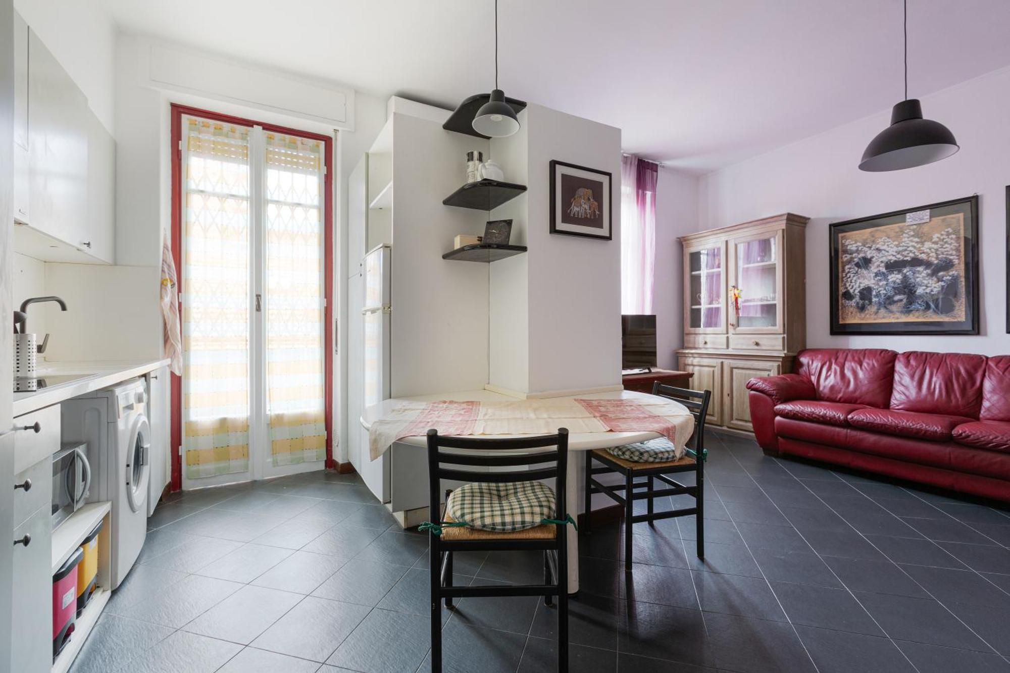 De Angeli M1 - Colorful With Balcony! * Milan