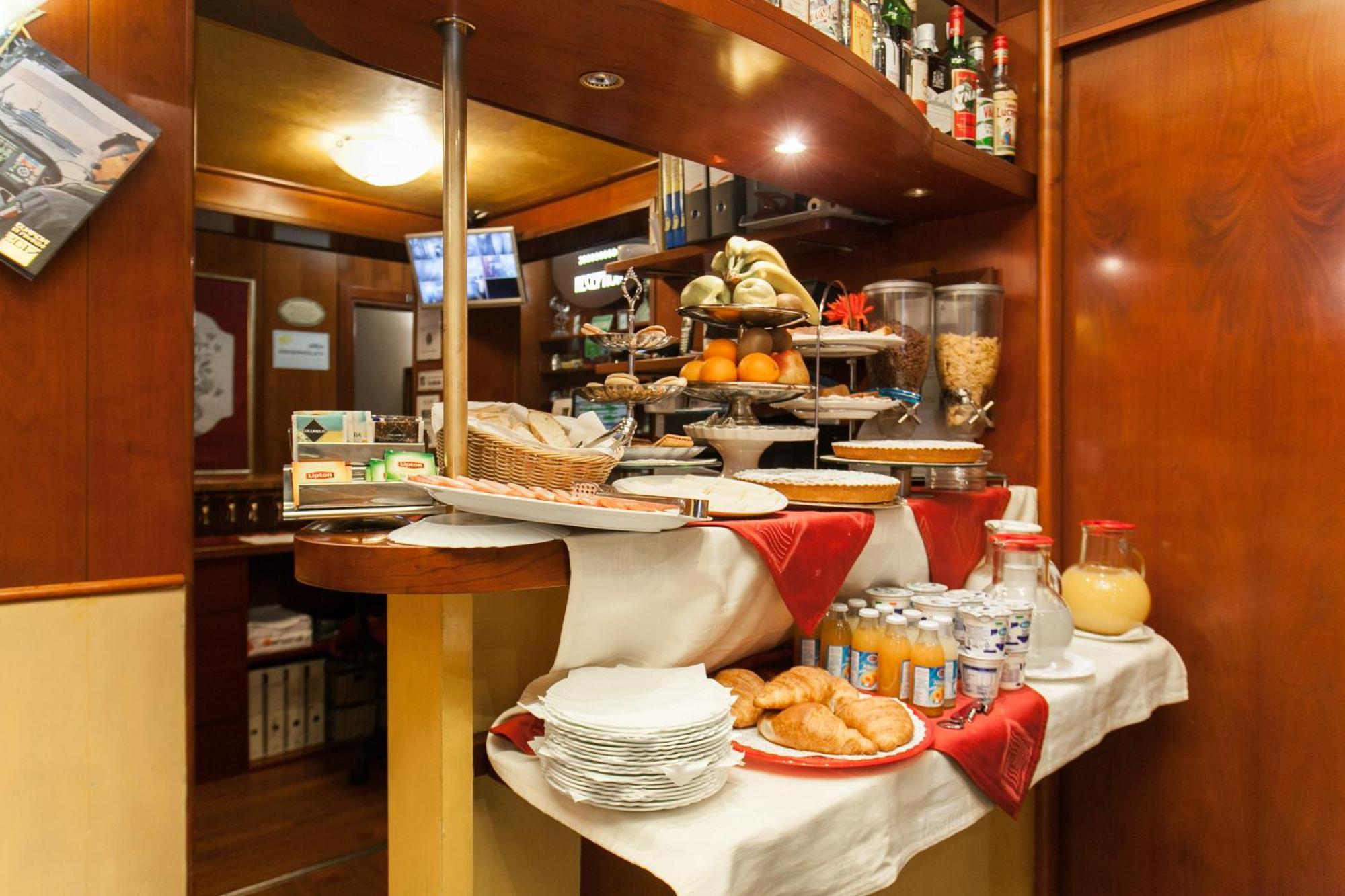 Fiorella Hotel