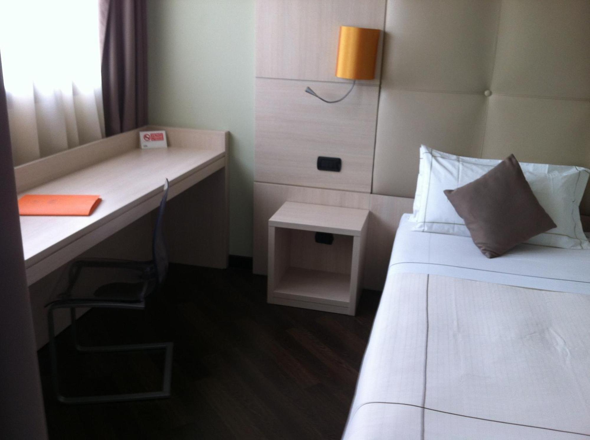 Acca Palace Aa Milan